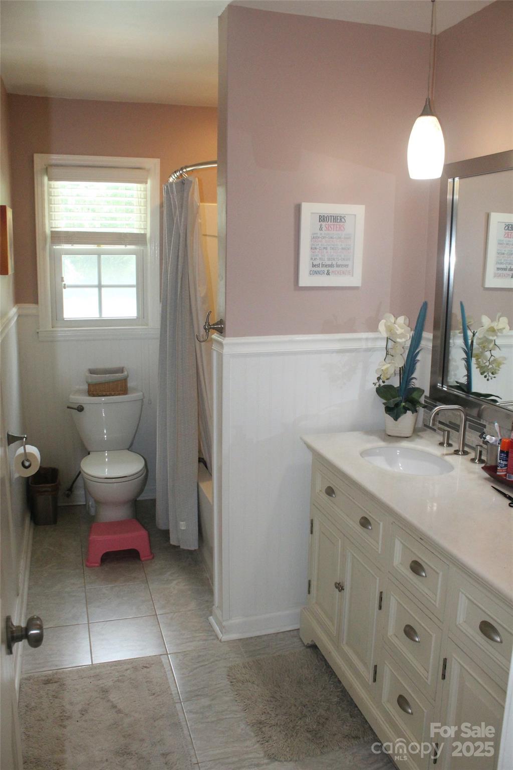 1322 E Barden Road Property Photo 13