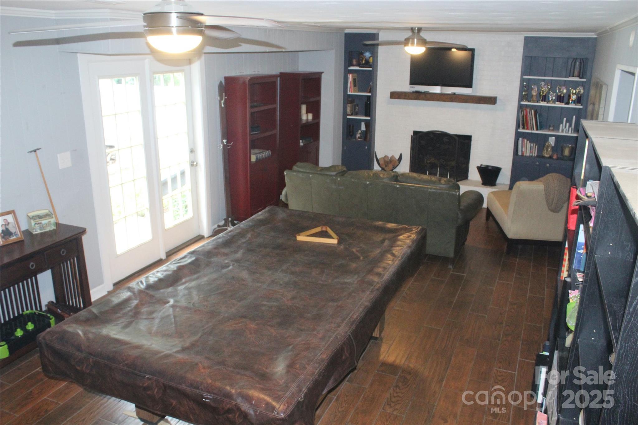 1322 E Barden Road Property Photo 15