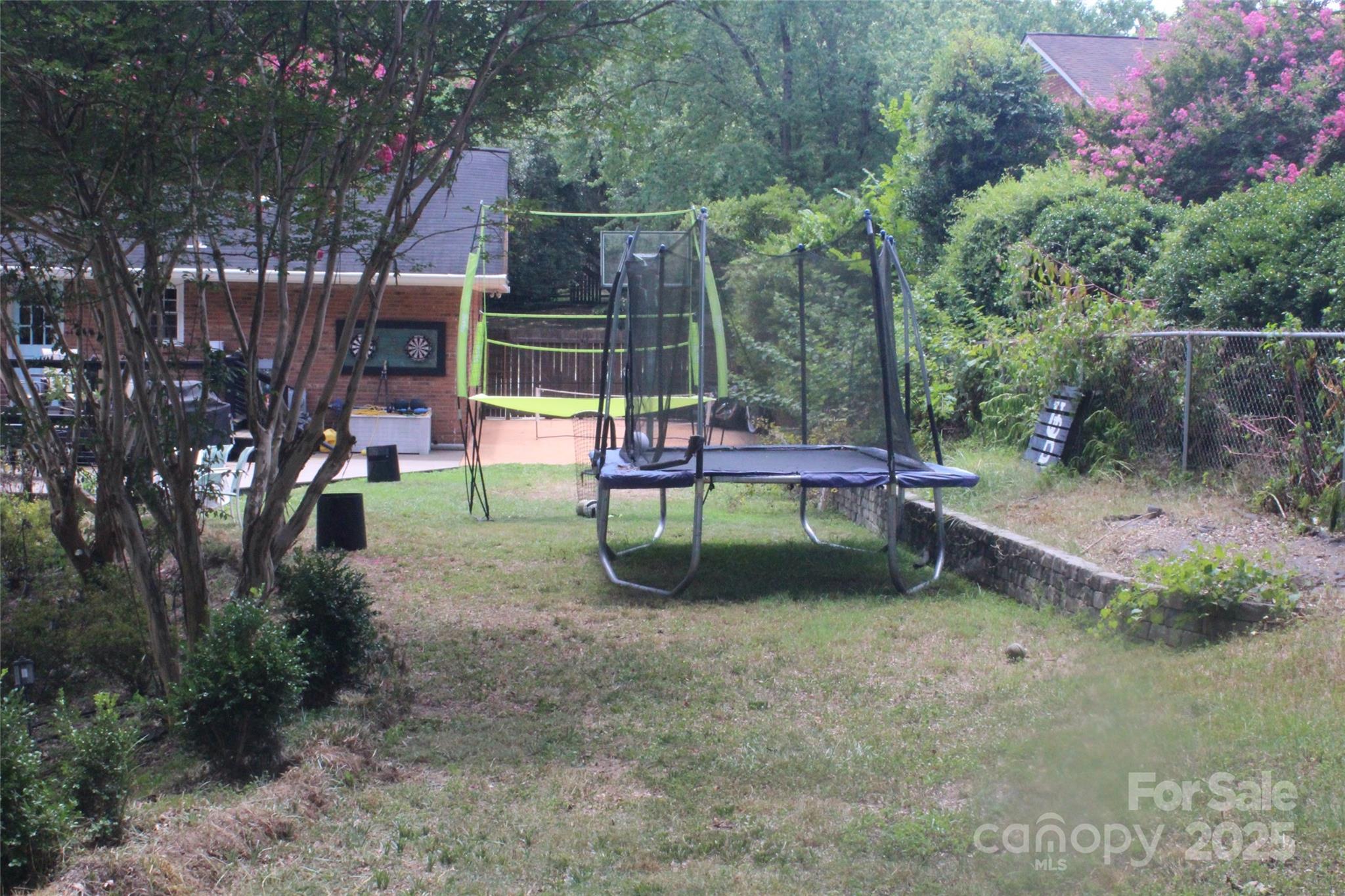 1322 E Barden Road Property Photo 18