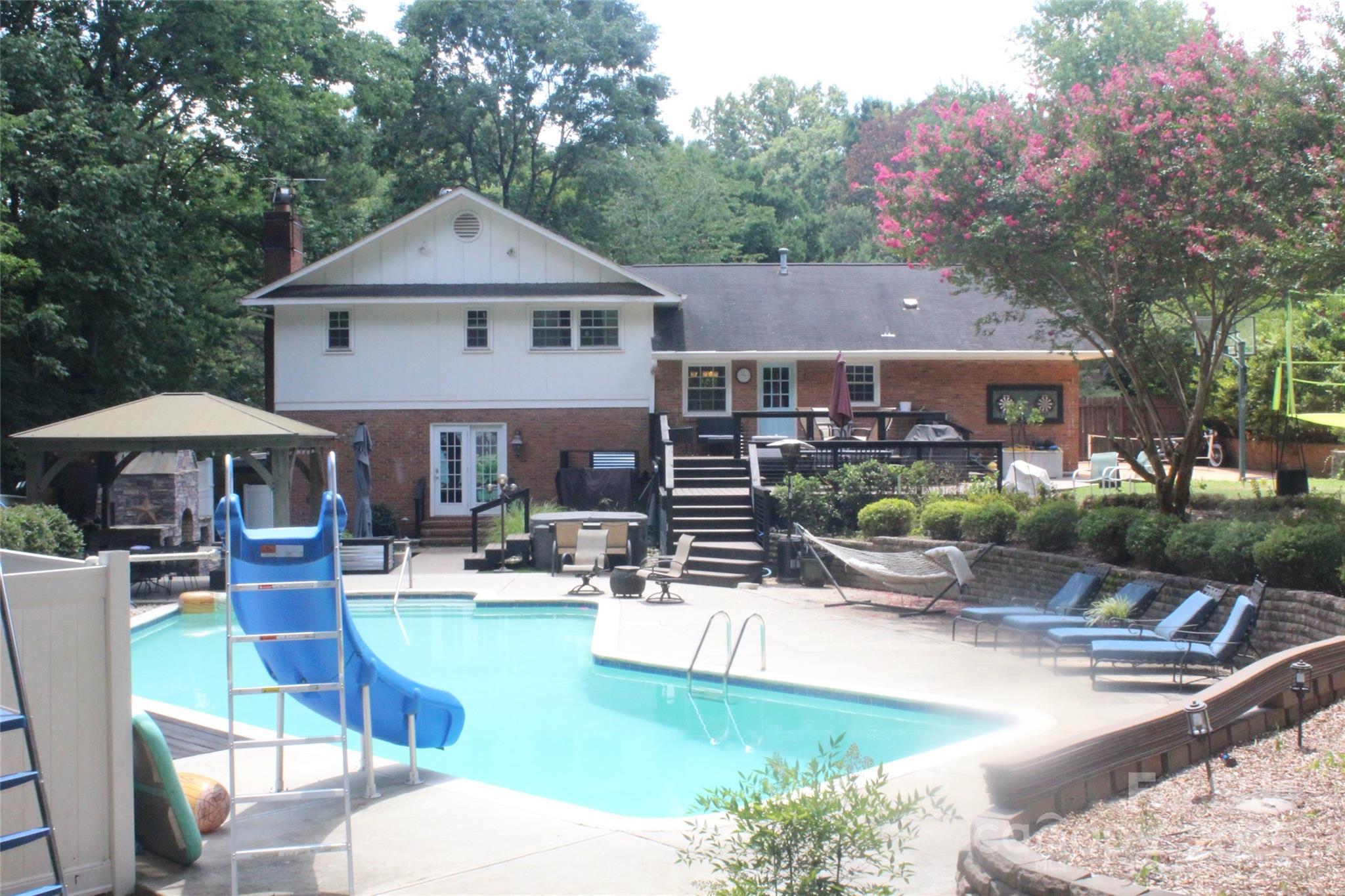 1322 E Barden Road Property Photo 23