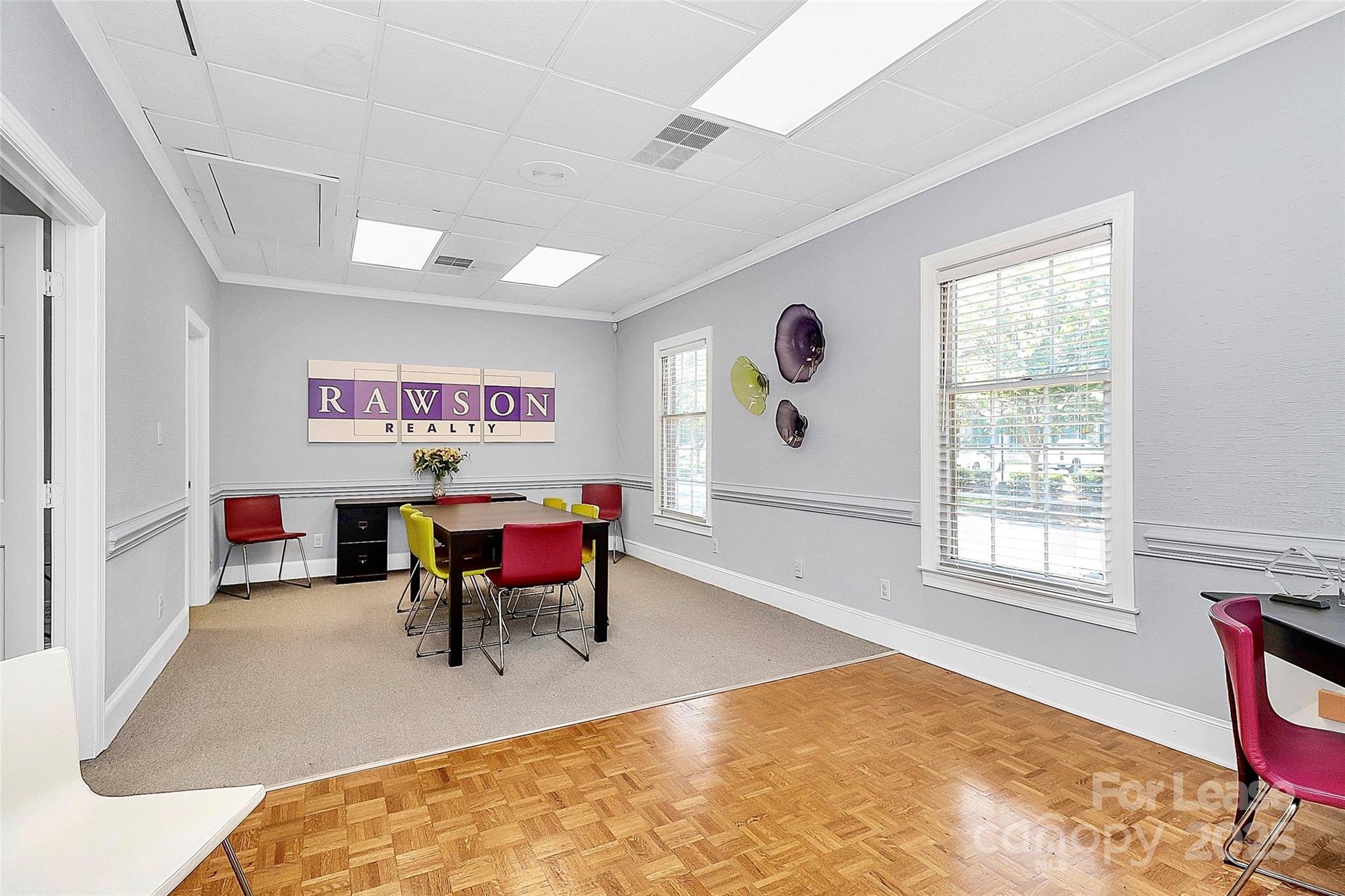 1433 Heather Lane Suite B Property Photo 6
