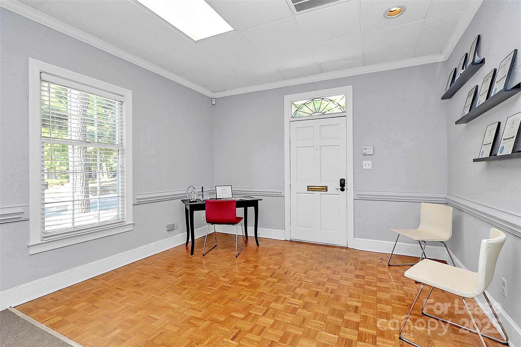 1433 Heather Lane Suite B Property Photo 12