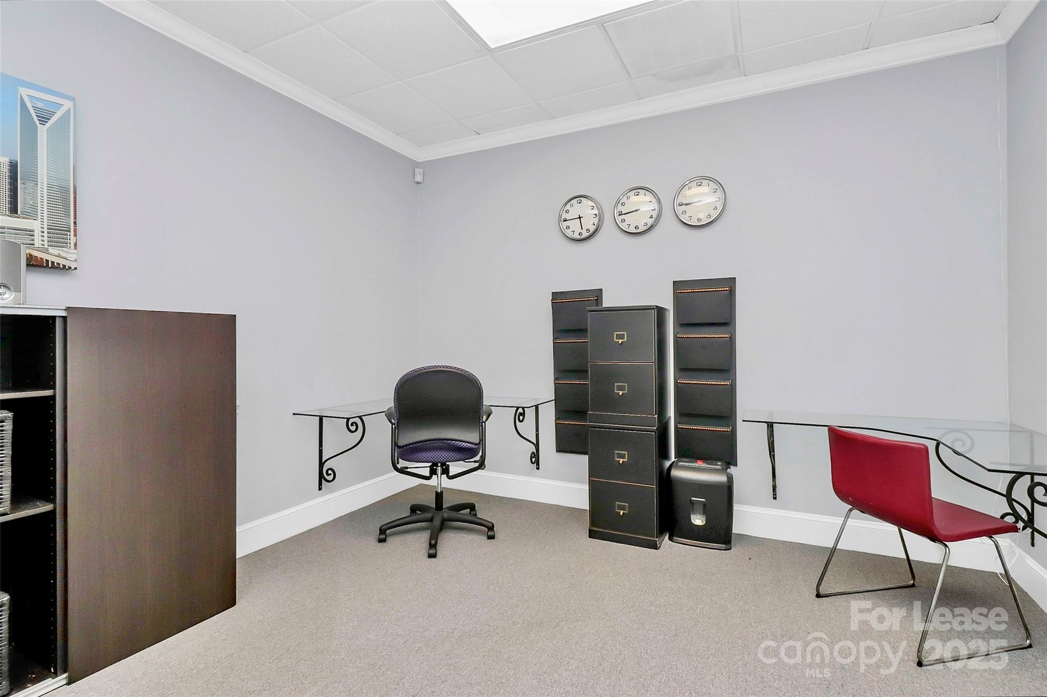 1433 Heather Lane Suite B Property Photo 19