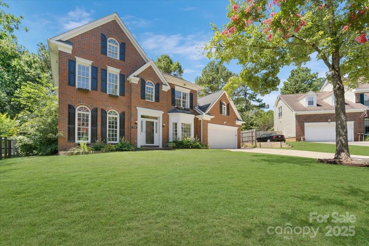 1524 Candlewyck Court Property Photo 2