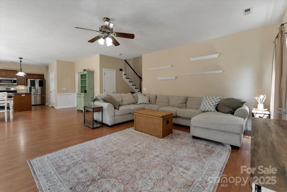 1524 Candlewyck Court Property Photo 13
