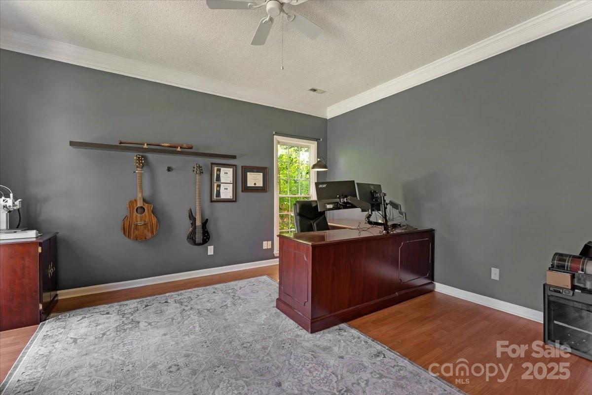 1524 Candlewyck Court Property Photo 17