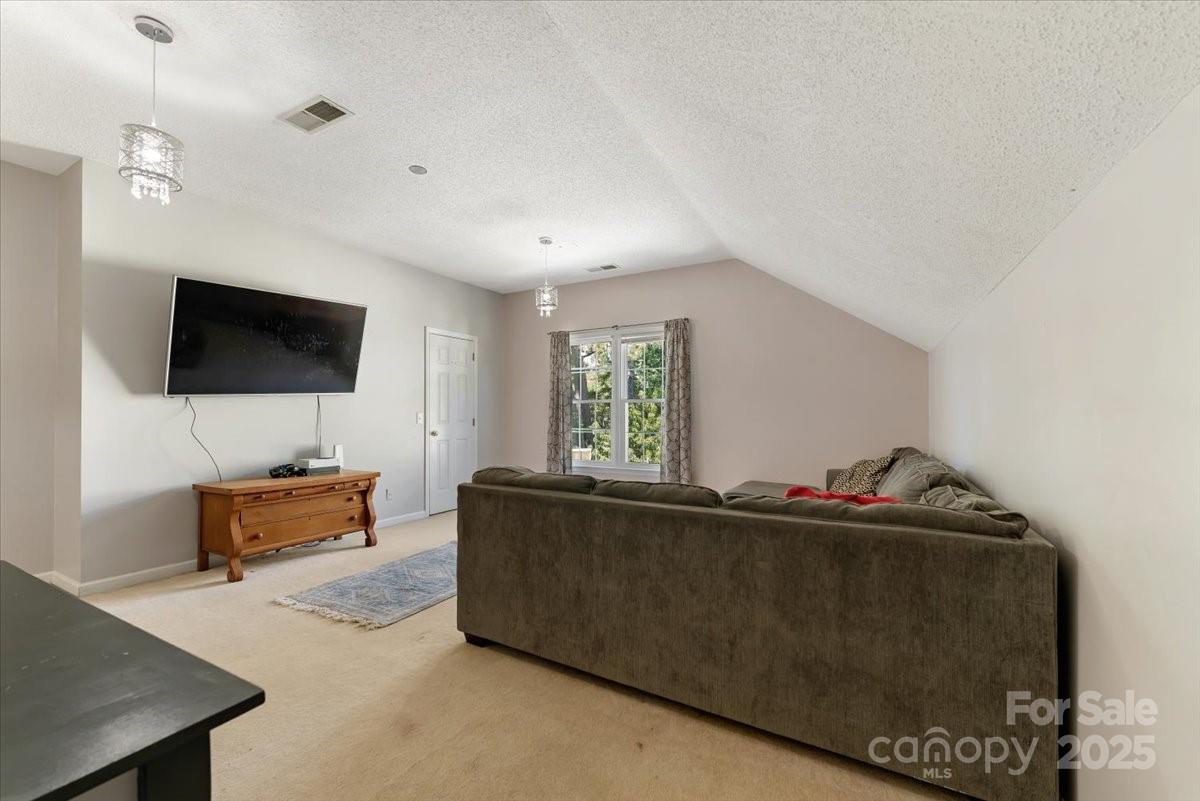 1524 Candlewyck Court Property Photo 32