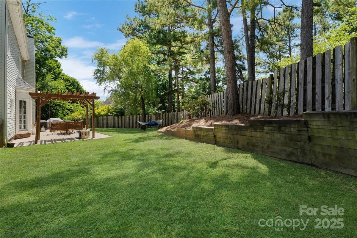 1524 Candlewyck Court Property Photo 40