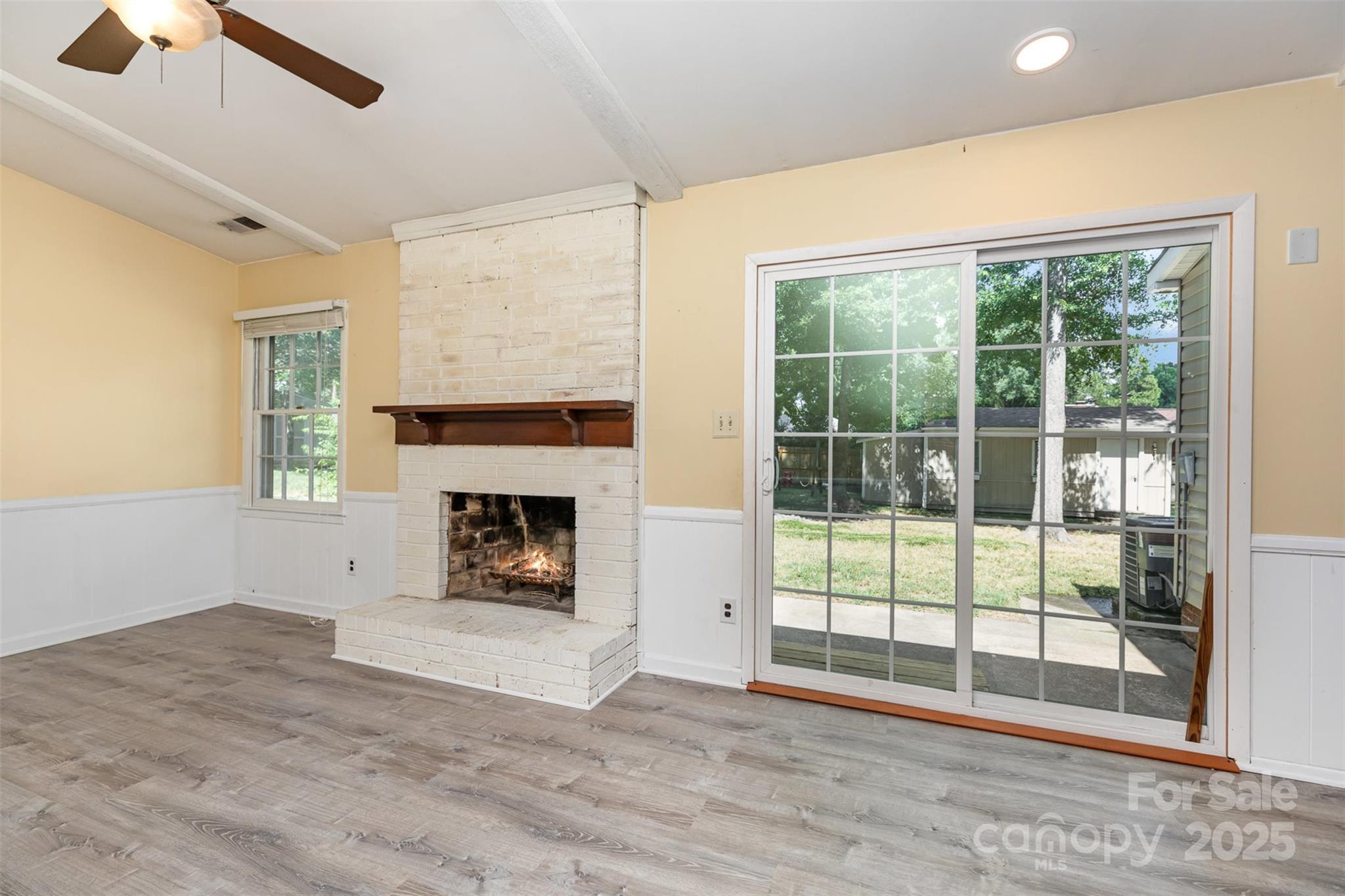 7017 Brookgreen Terrace Property Photo 8