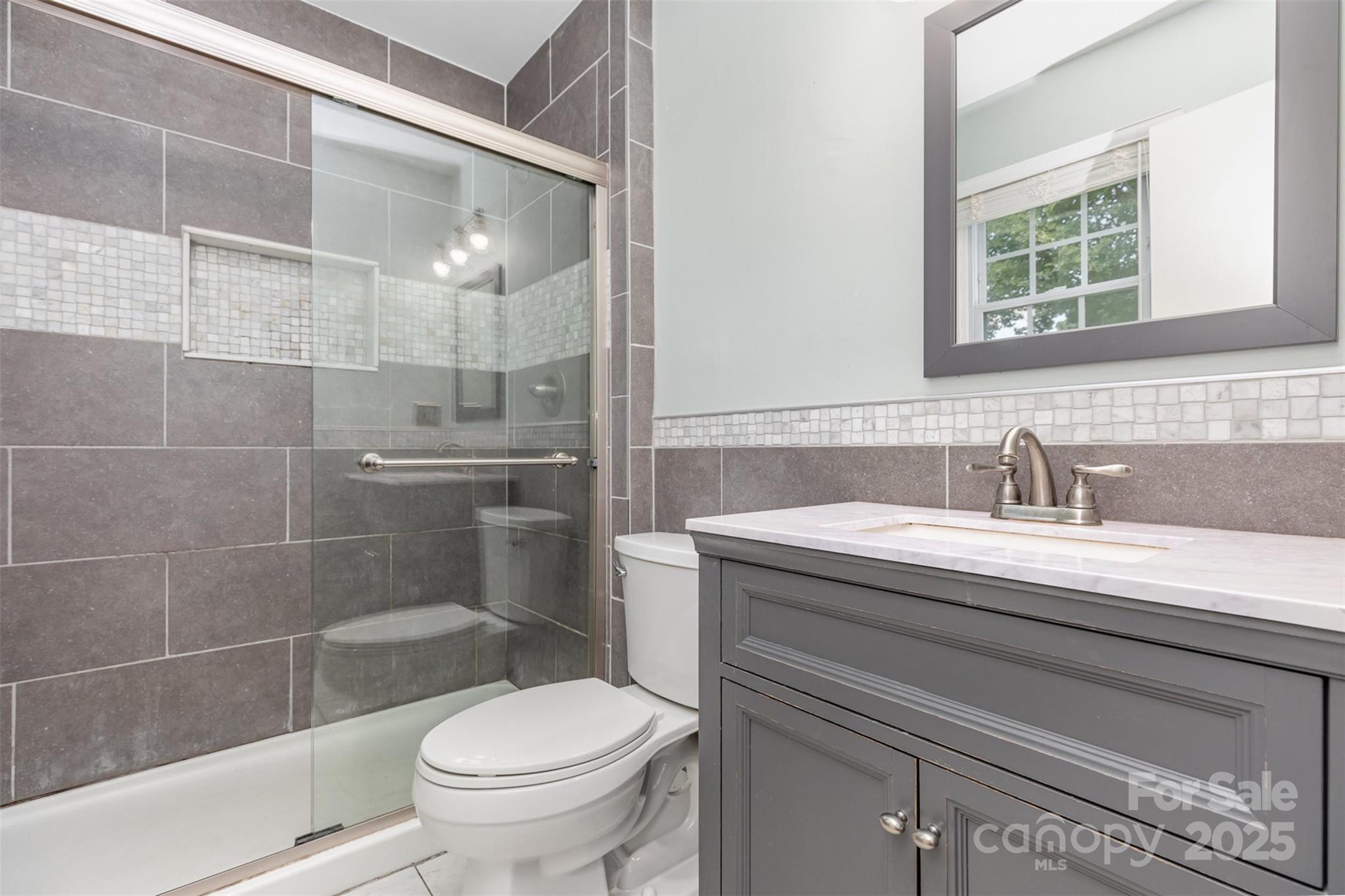 7017 Brookgreen Terrace Property Photo 20