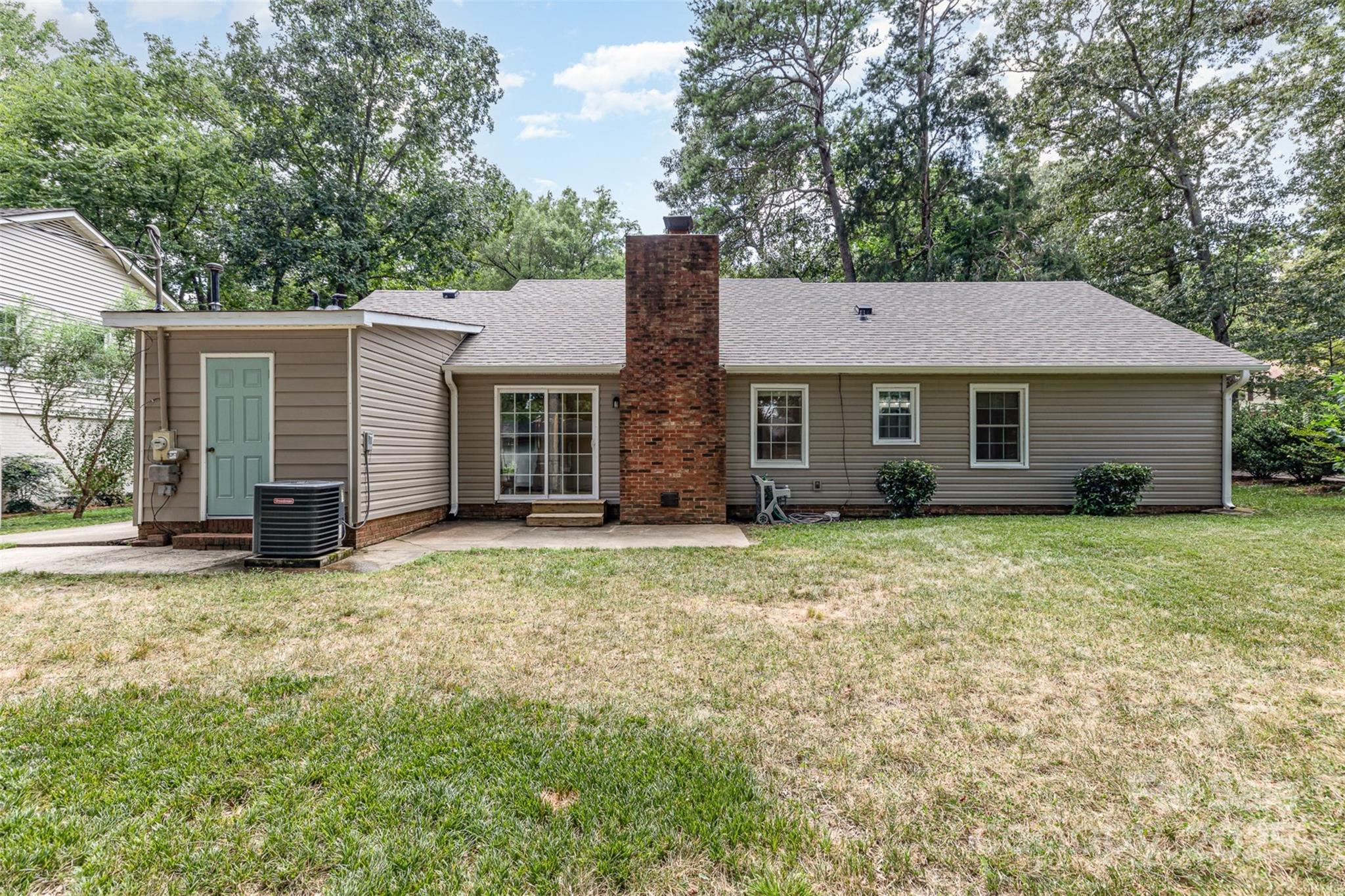 7017 Brookgreen Terrace Property Photo 27
