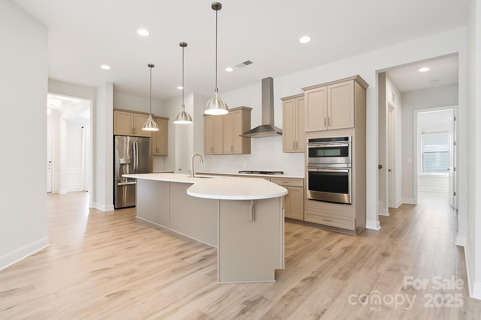 2270 Excalibur Drive Property Photo 12