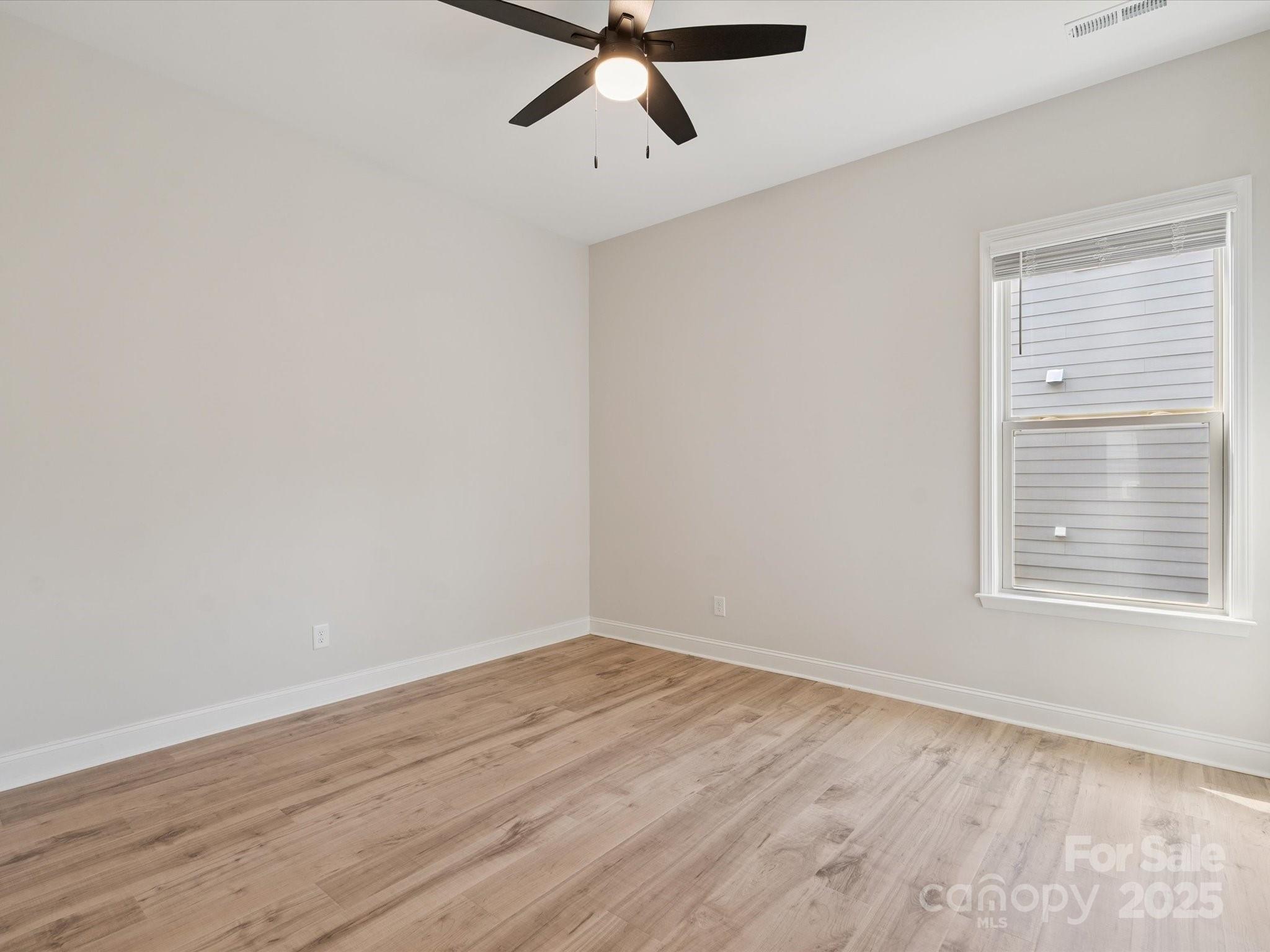 2270 Excalibur Drive Property Photo 17