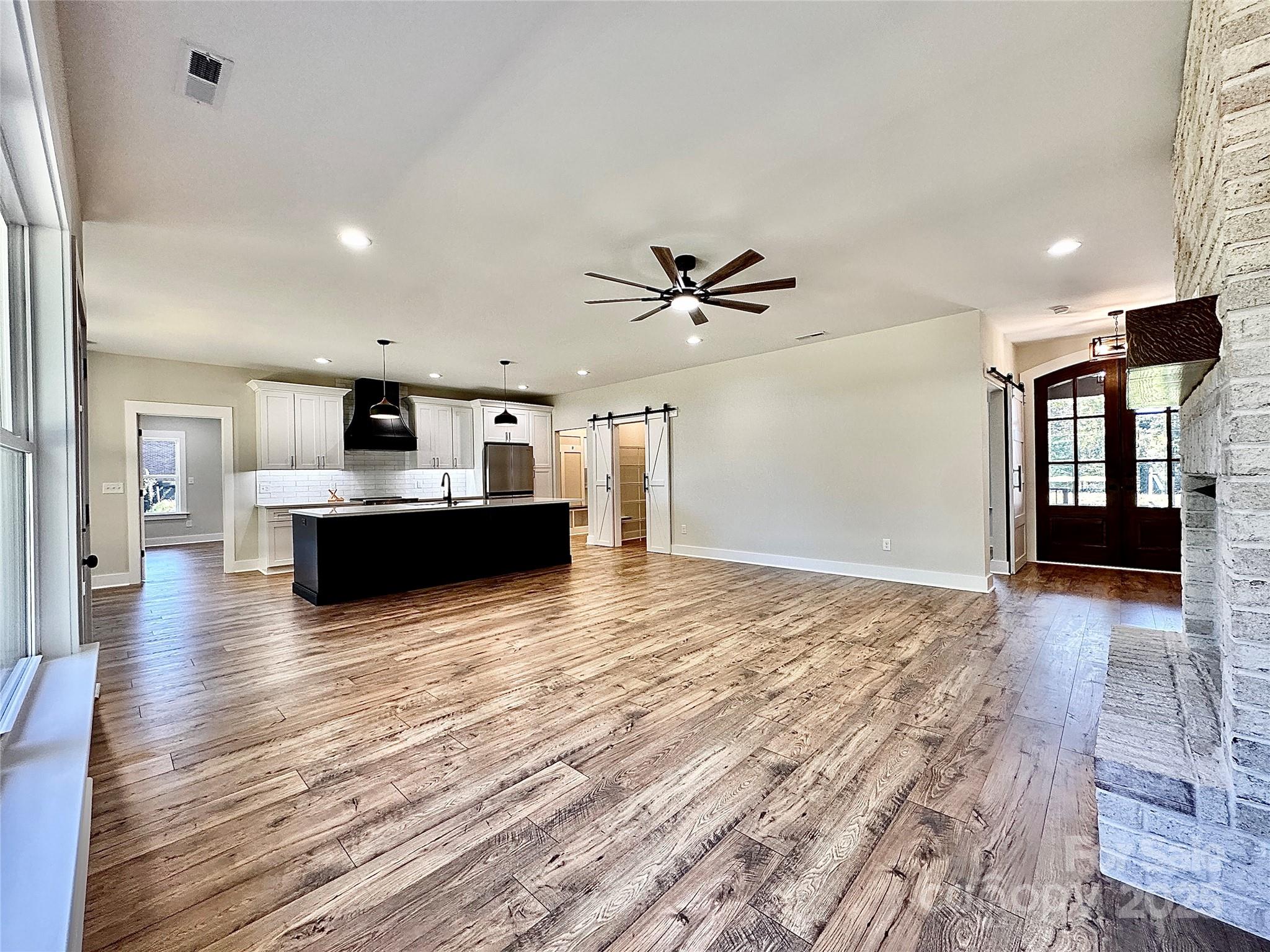 1500 Crowders Creek Road Property Photo 13