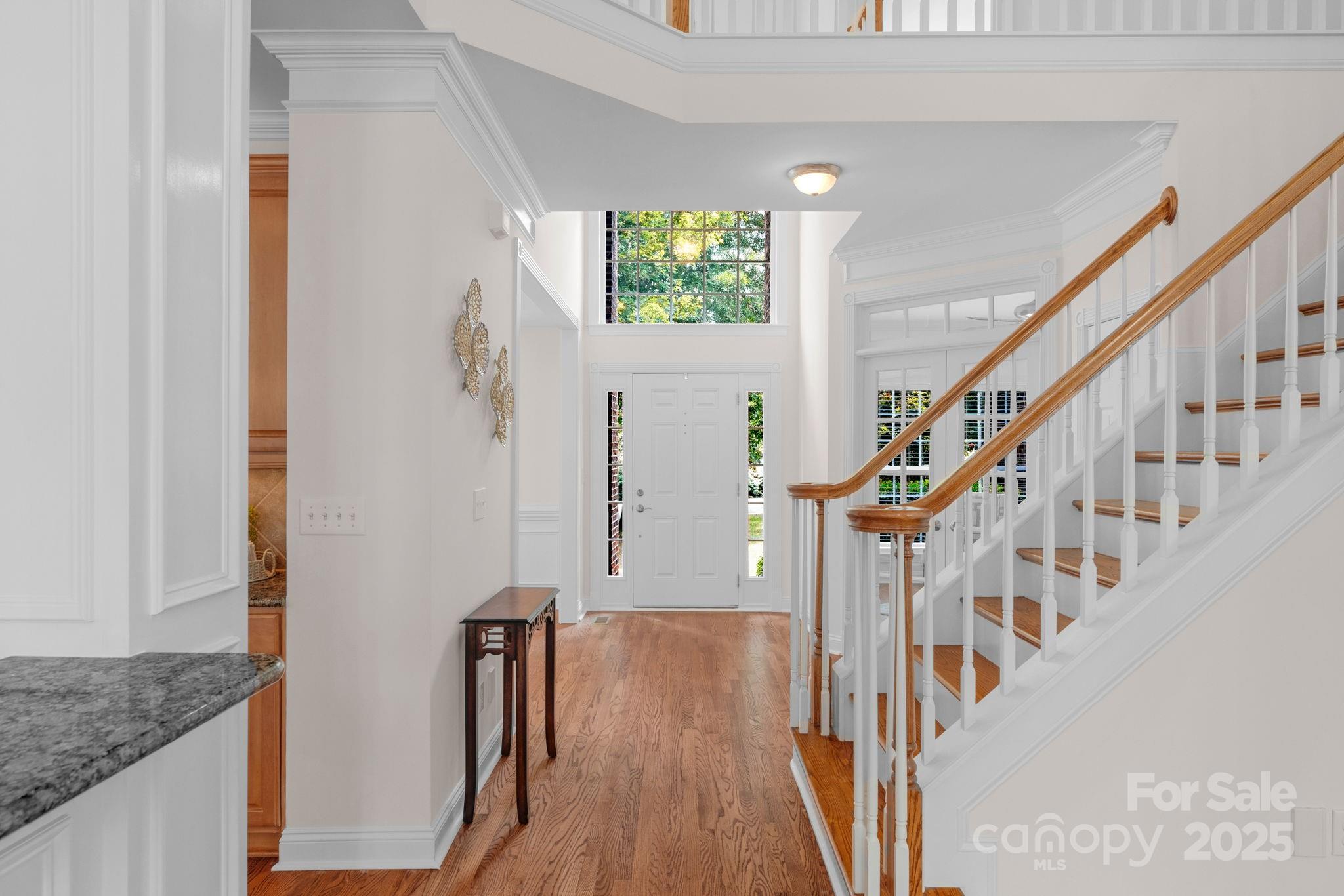 8606 Gresham Drive Property Photo 4