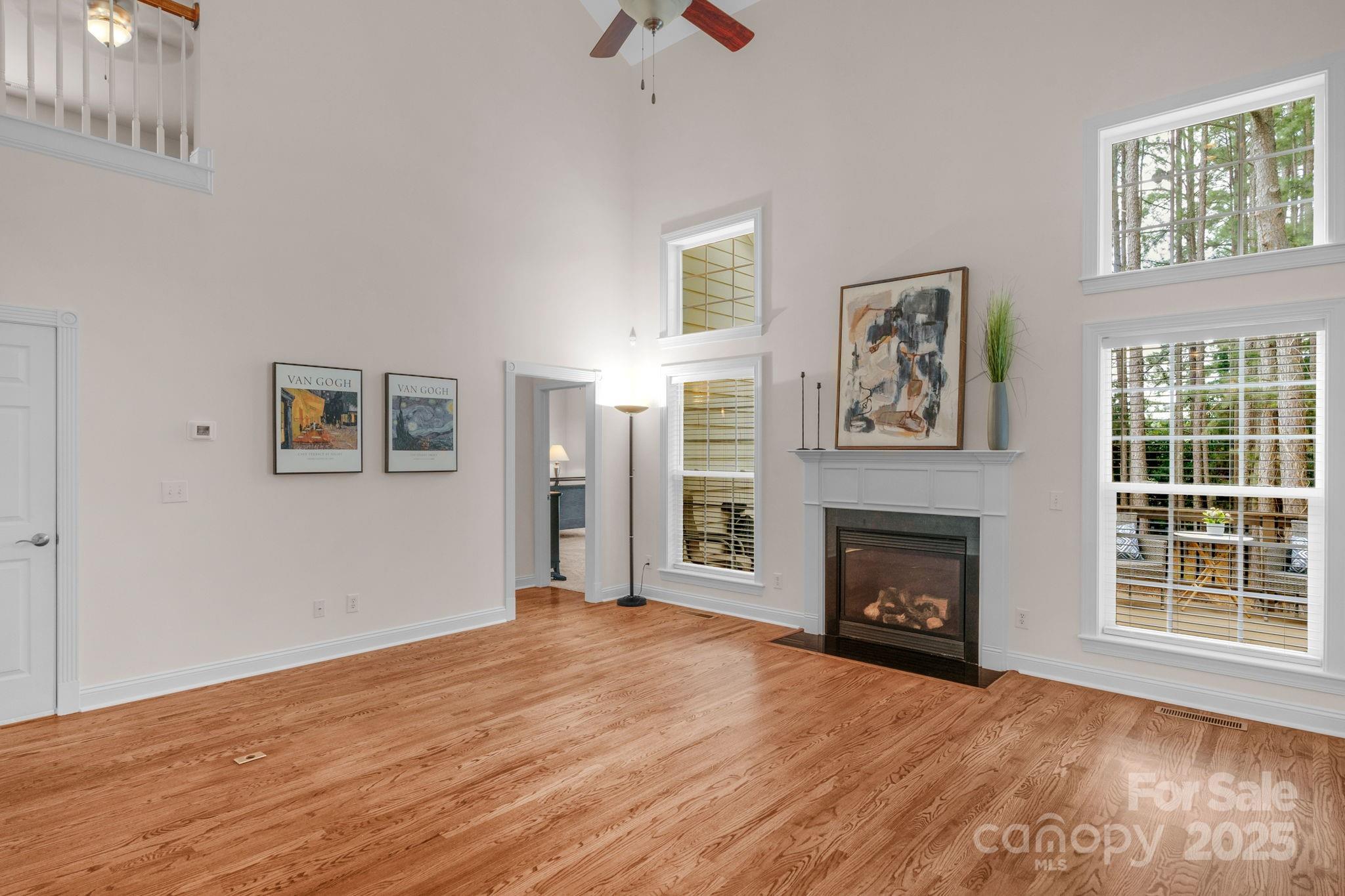 8606 Gresham Drive Property Photo 8