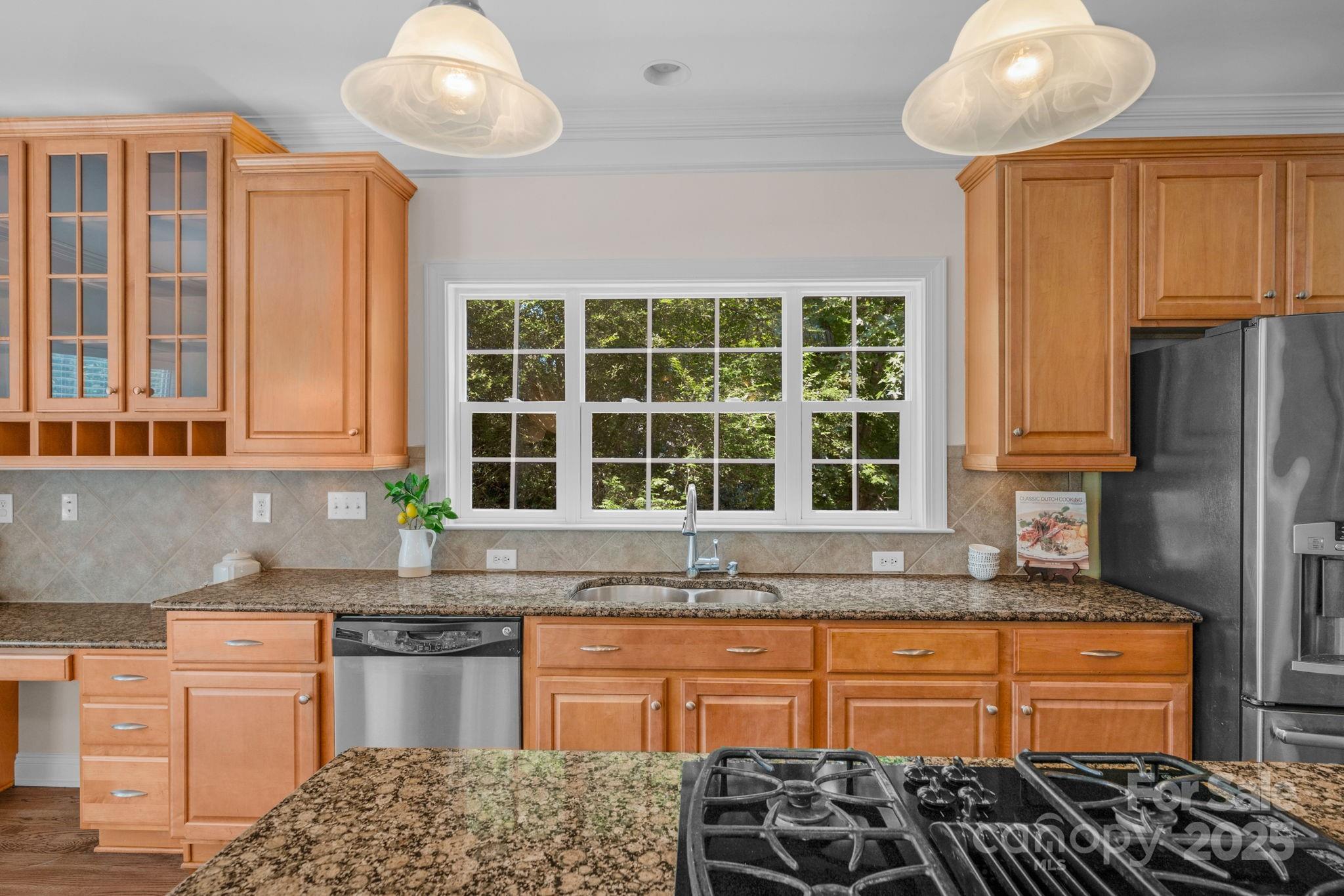 8606 Gresham Drive Property Photo 16