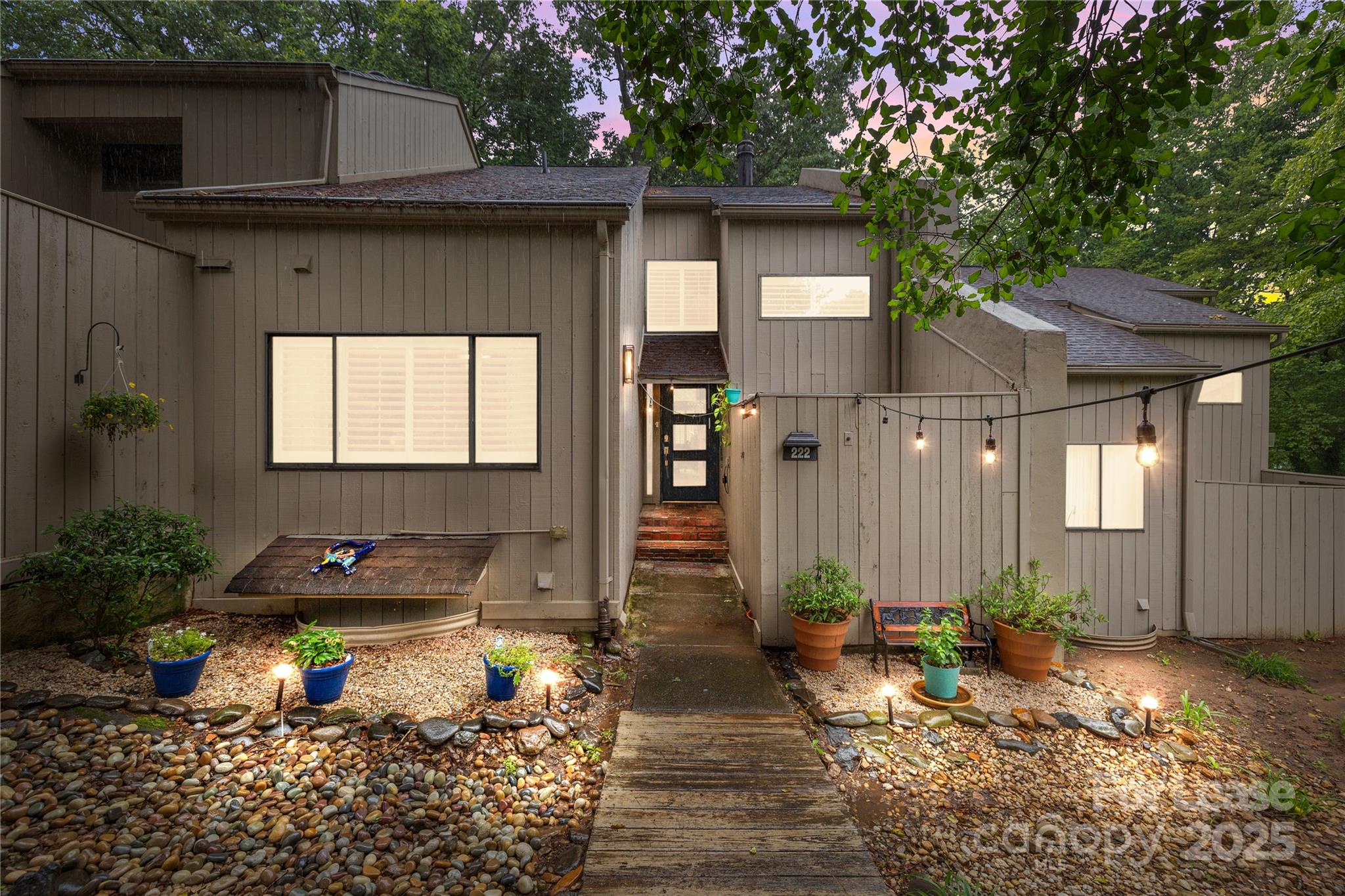 222 Riverview Terrace Property Photo 1
