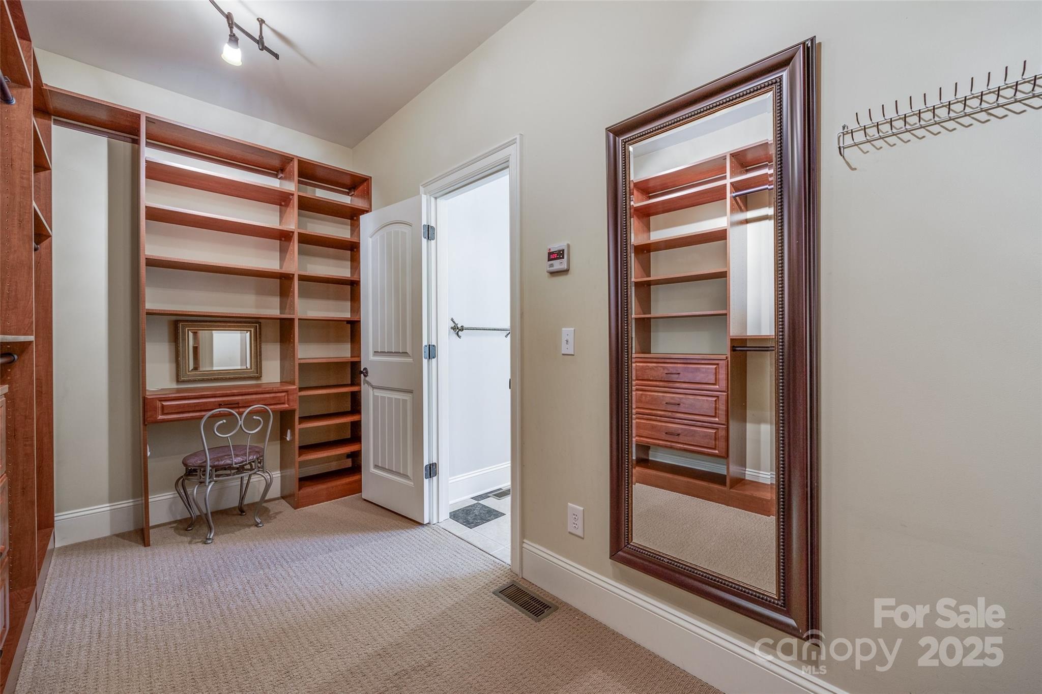 546 Little Cove Lane Property Photo 20