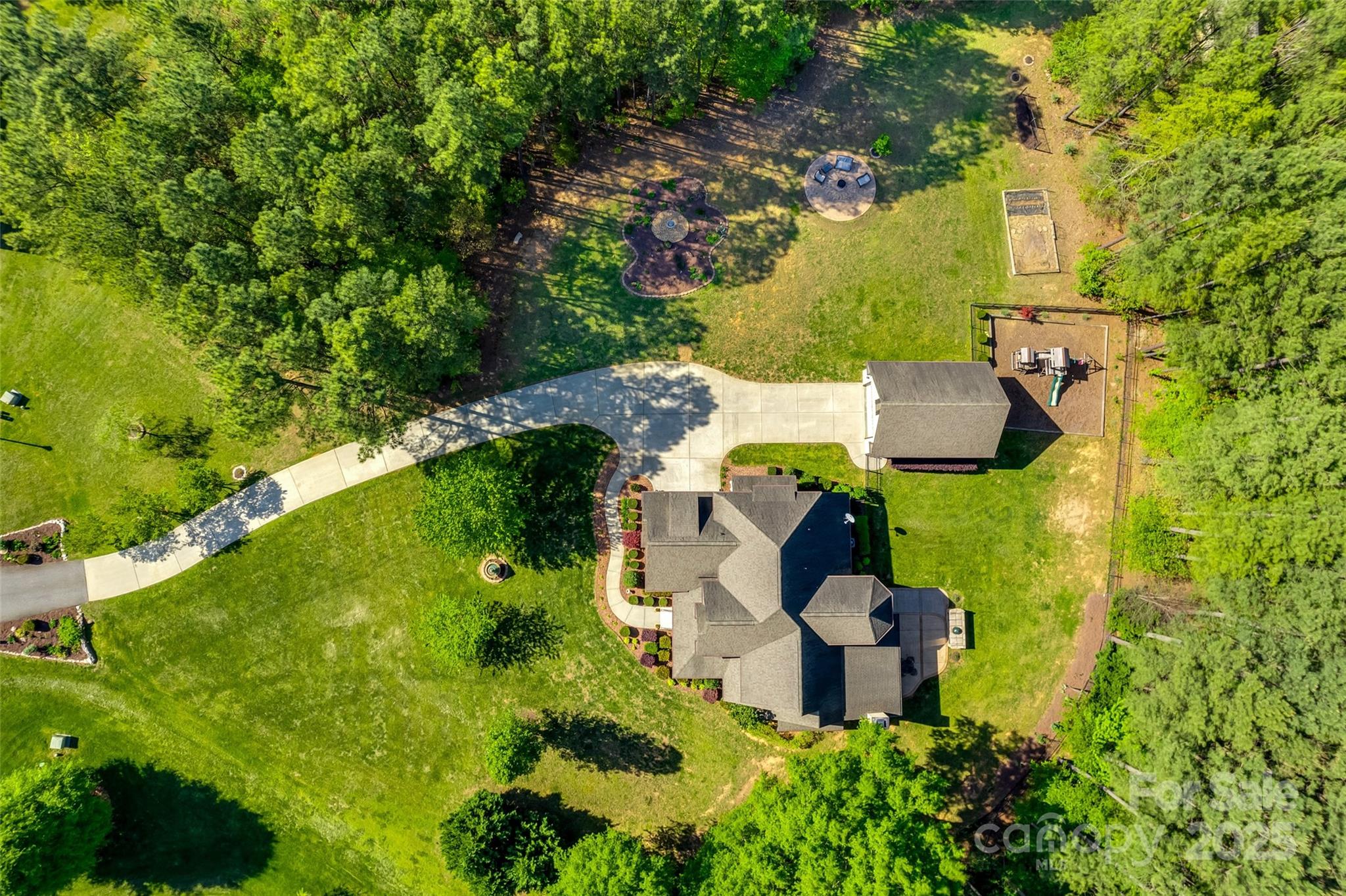 546 Little Cove Lane Property Photo 40