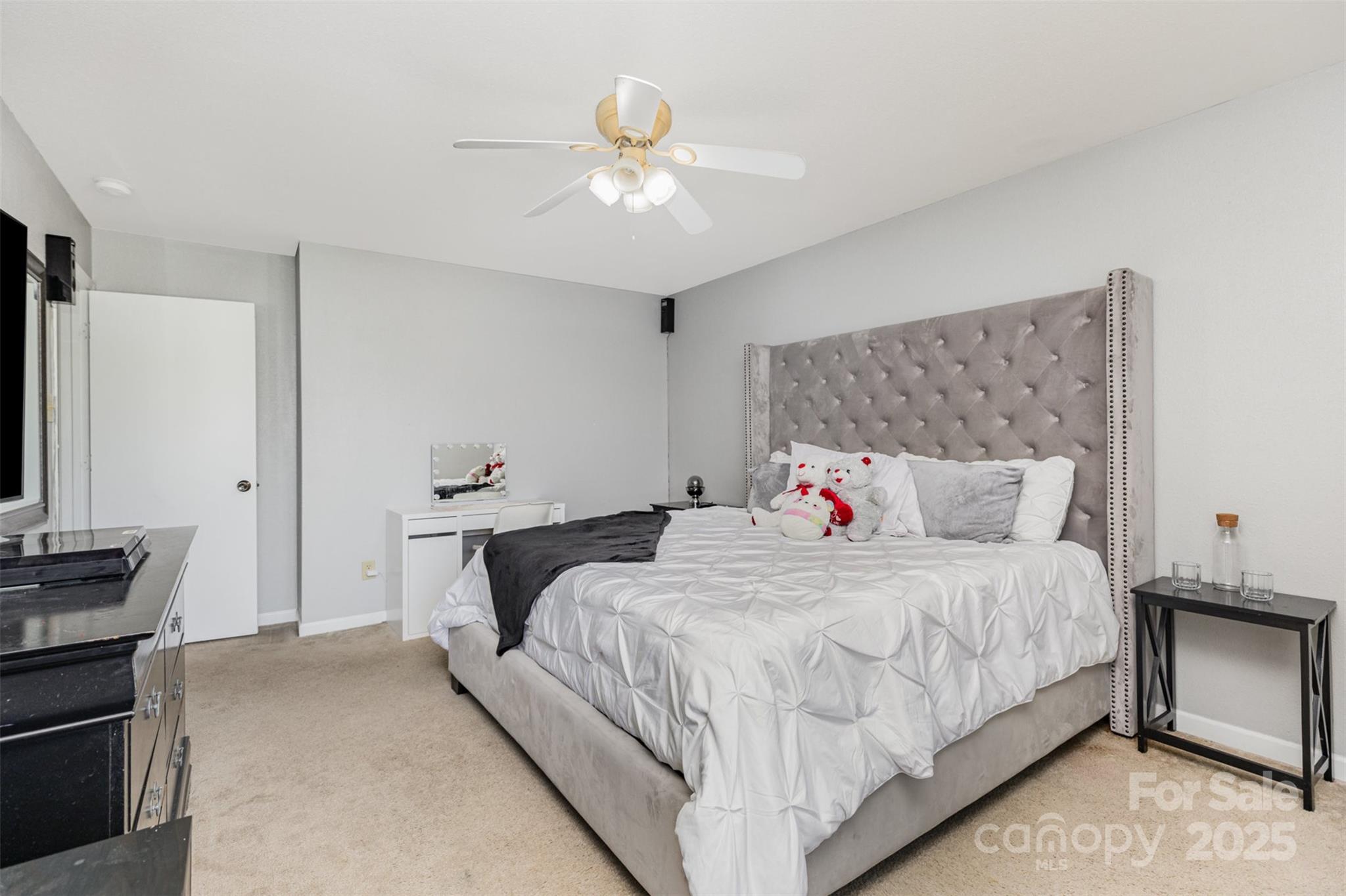 3542 Crowders View Drive Property Photo 11