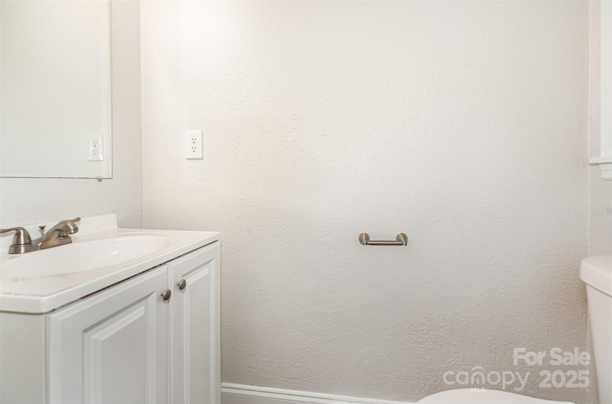 2314 Westerly Hills Drive Property Photo 14