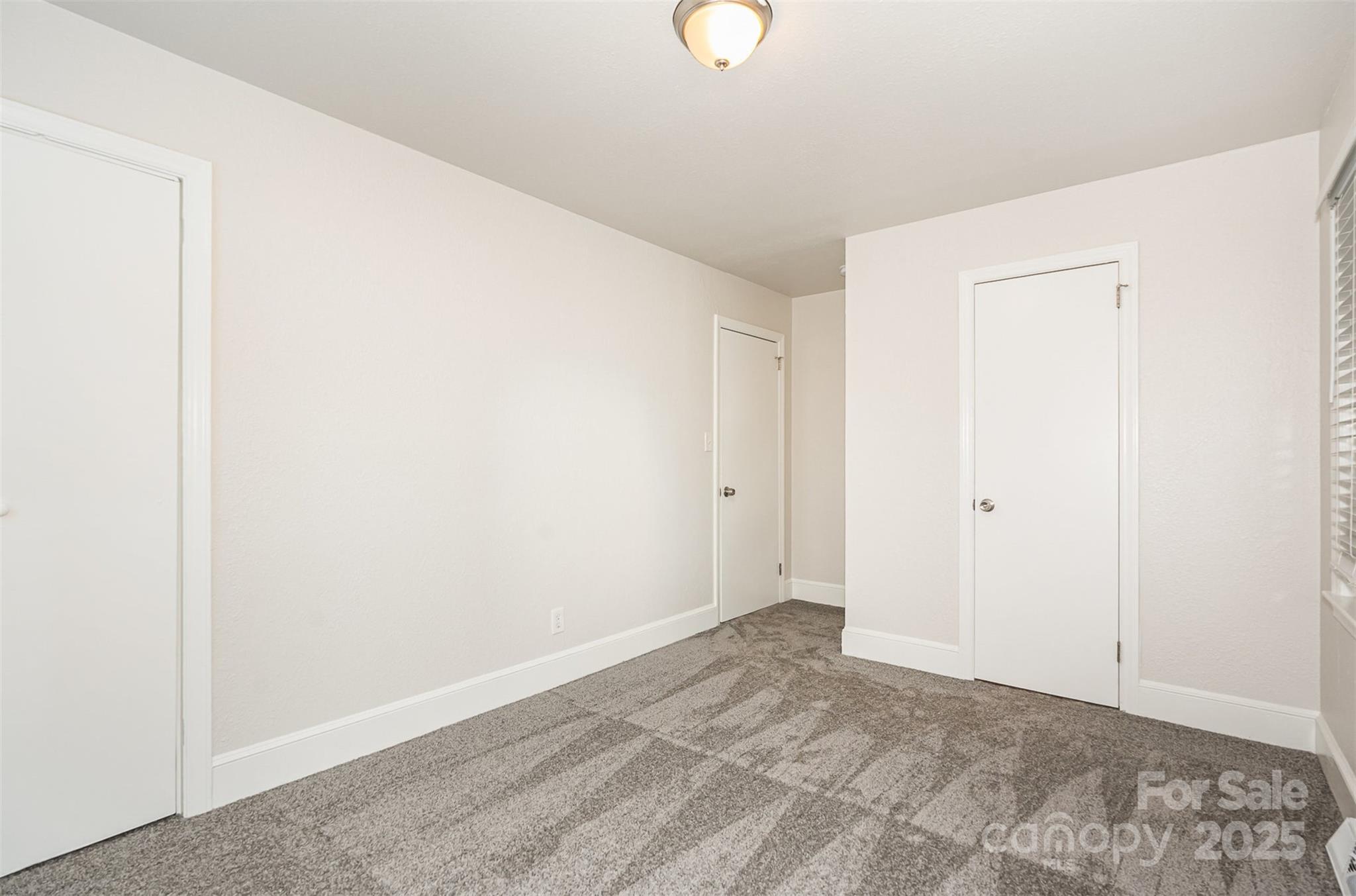 2314 Westerly Hills Drive Property Photo 16