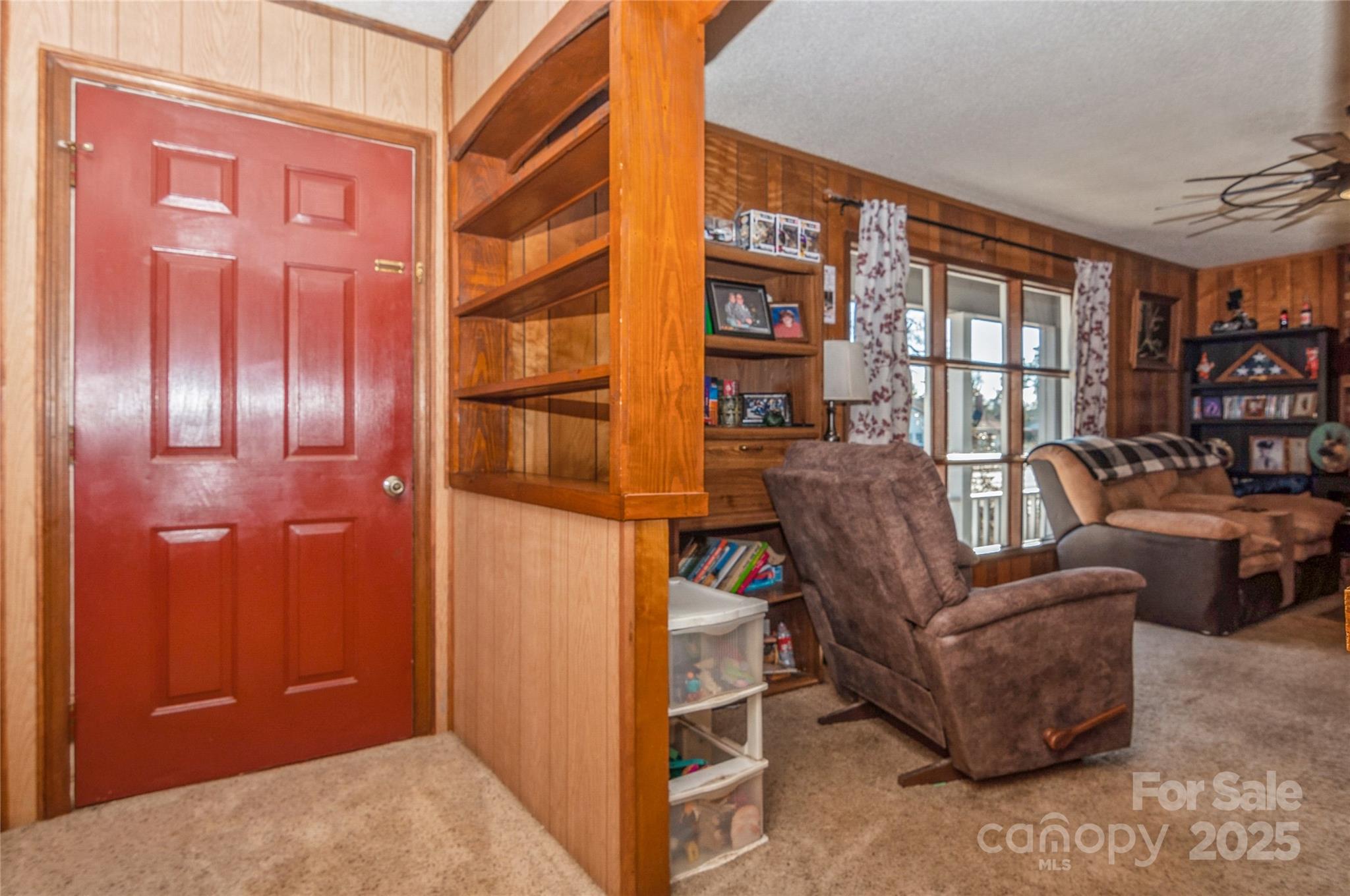 511 E Church Street Property Photo 1