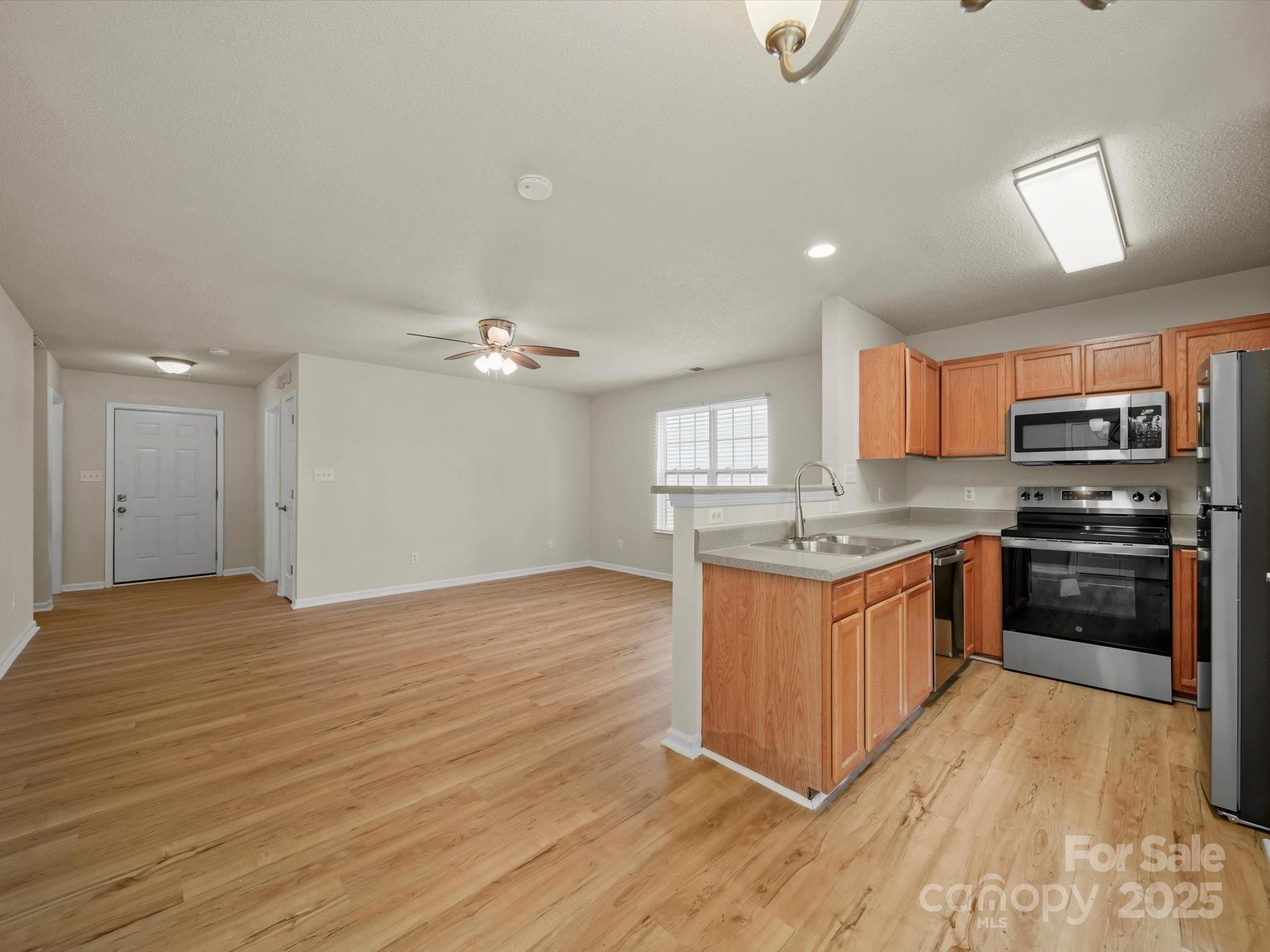 6420 Sunman Road Property Photo 10