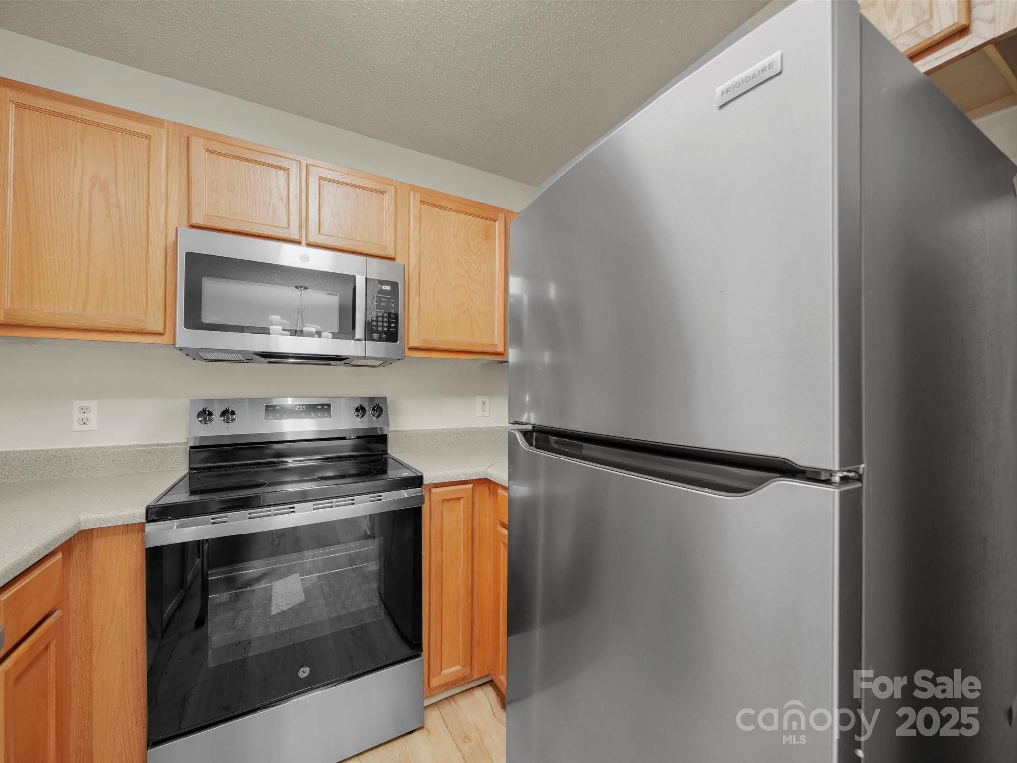 6420 Sunman Road Property Photo 12