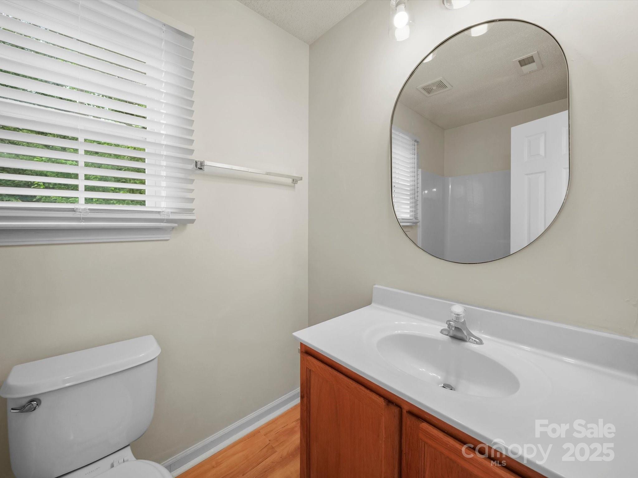 6420 Sunman Road Property Photo 20