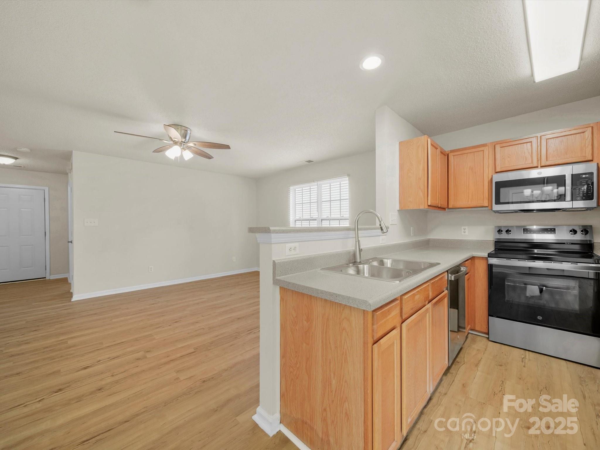 6420 Sunman Road Property Photo 25