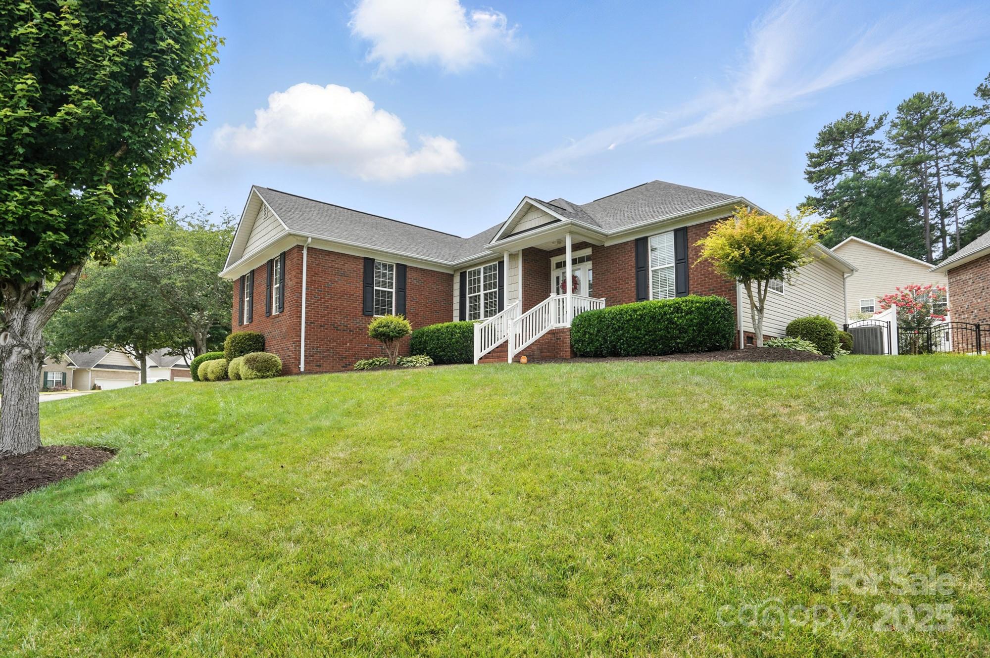 2300 Wednesbury Court Property Photo 1
