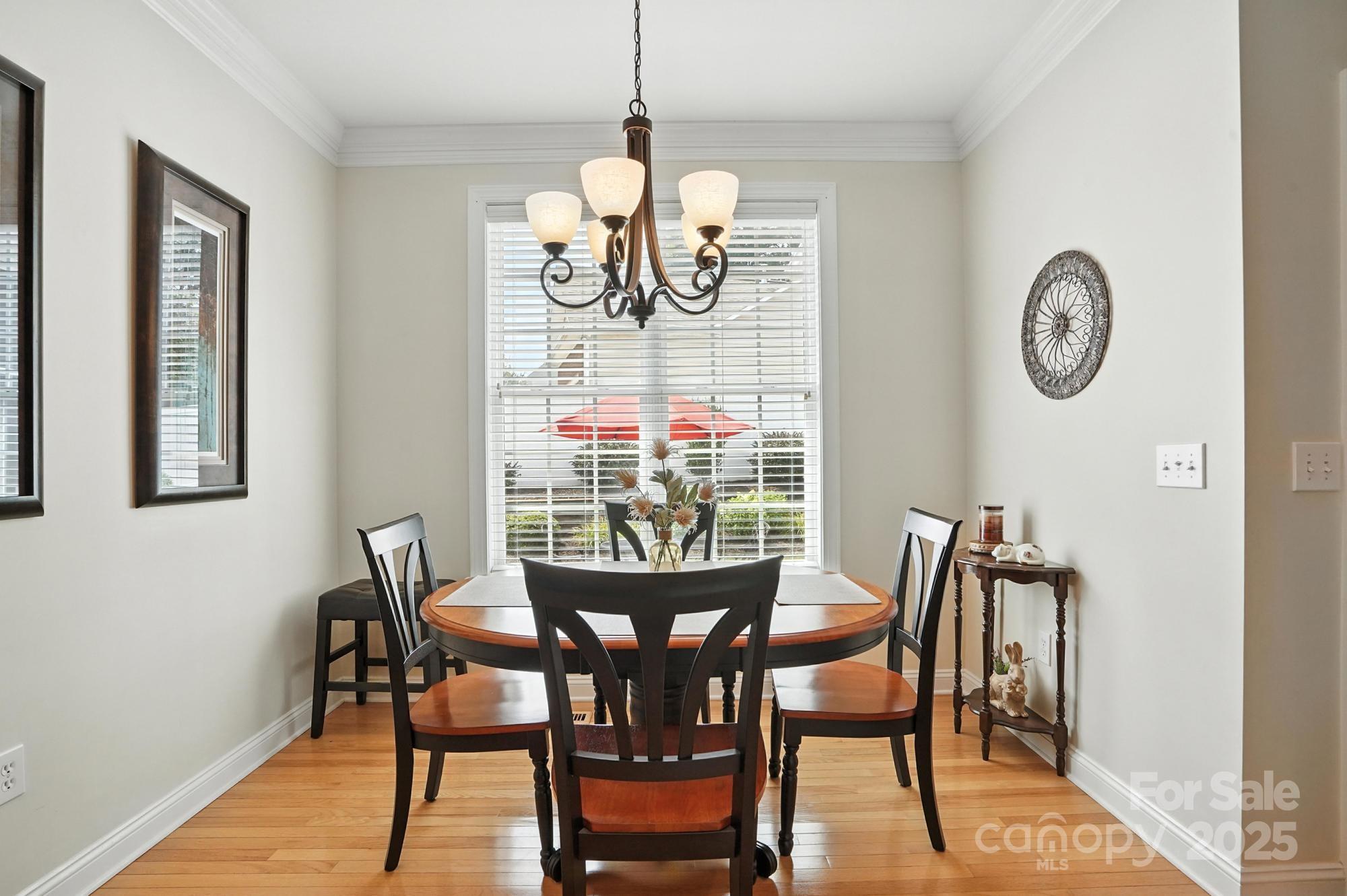 2300 Wednesbury Court Property Photo 12