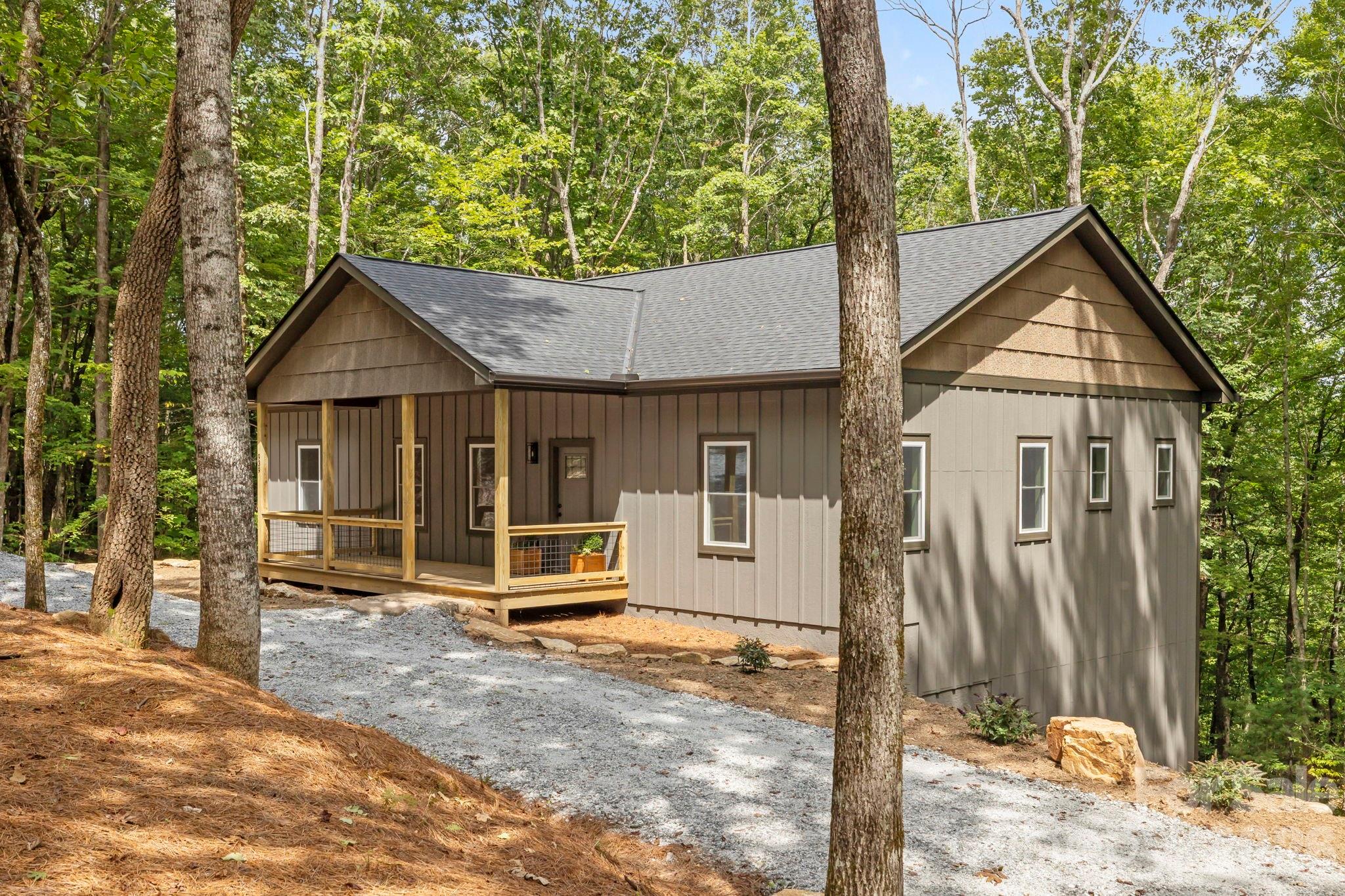 939 Rocky Mountain Road Property Photo 1