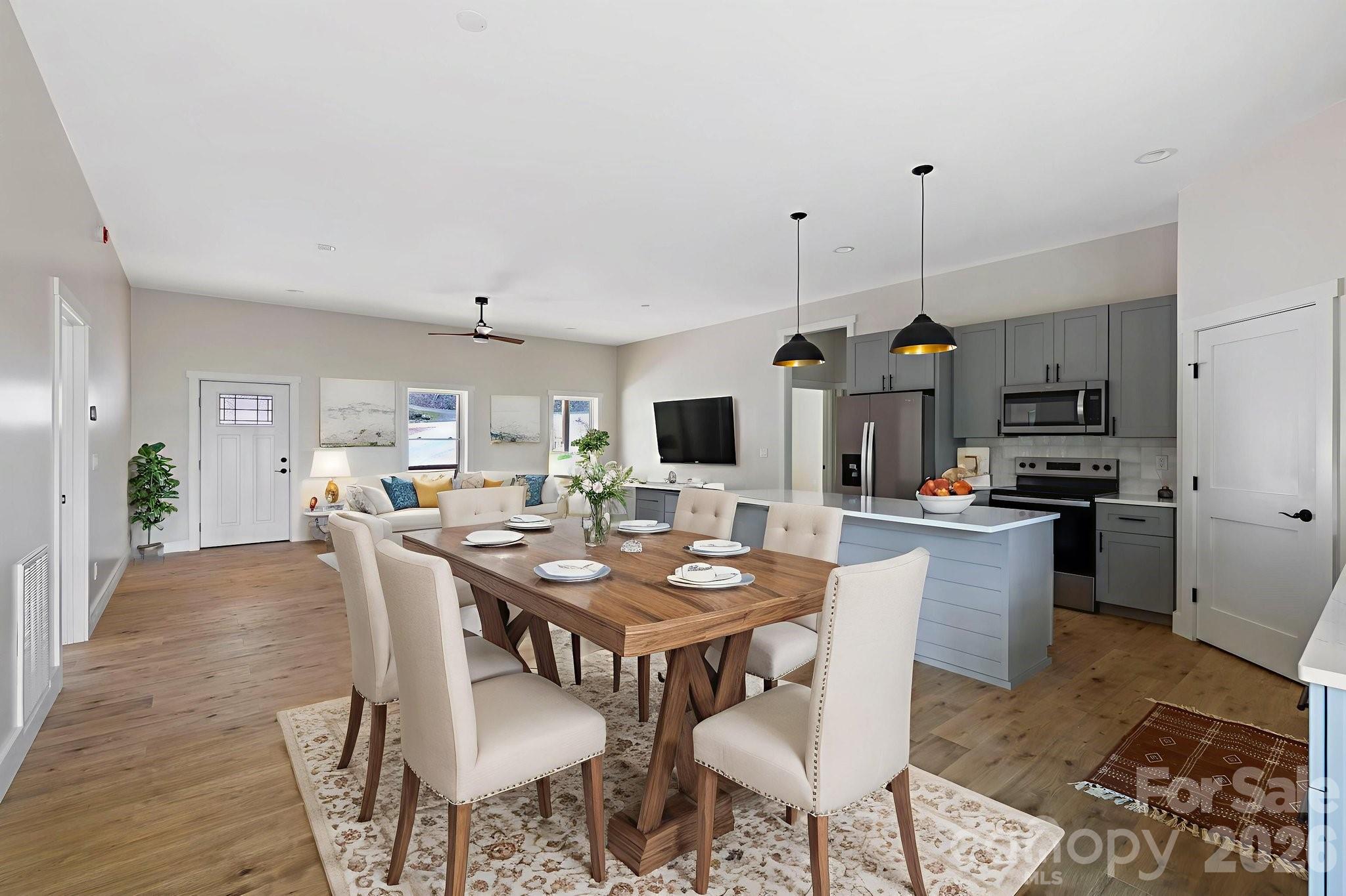 939 Rocky Mountain Road Property Photo 6