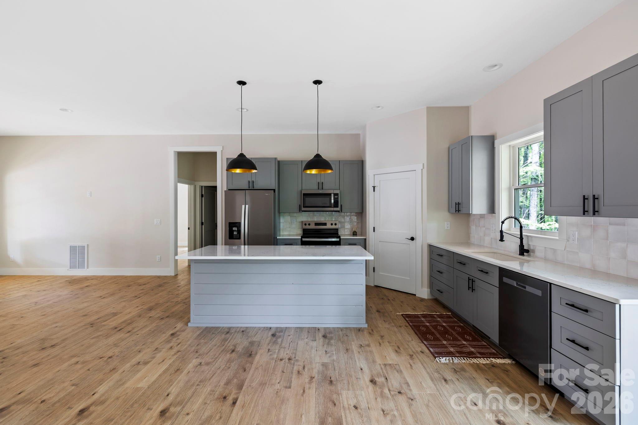 939 Rocky Mountain Road Property Photo 9