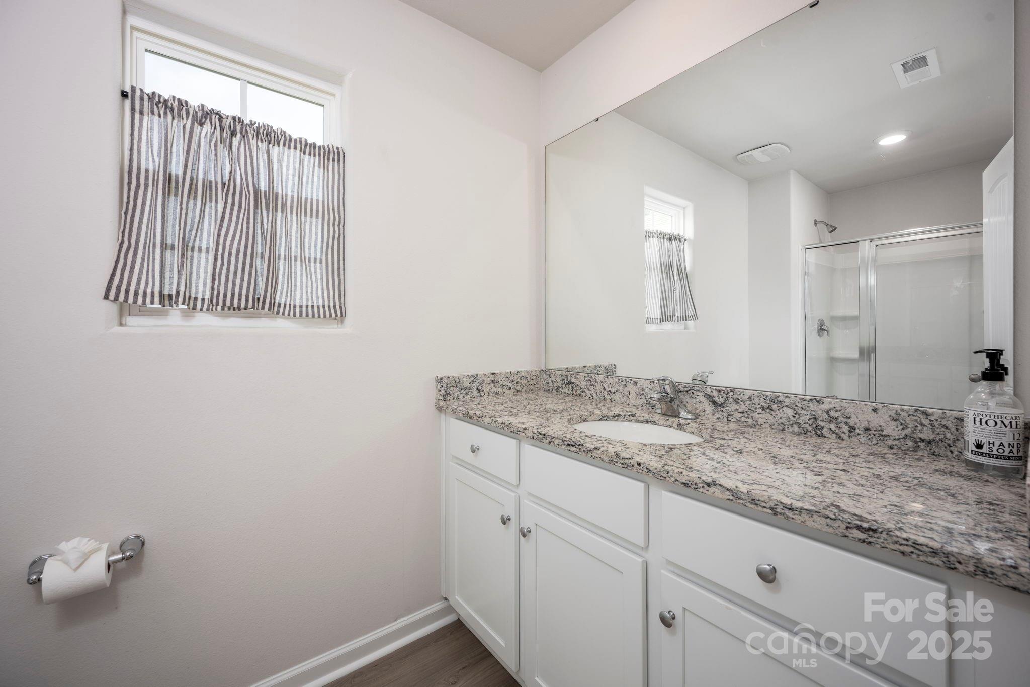 1565 Nia Road Property Photo 12