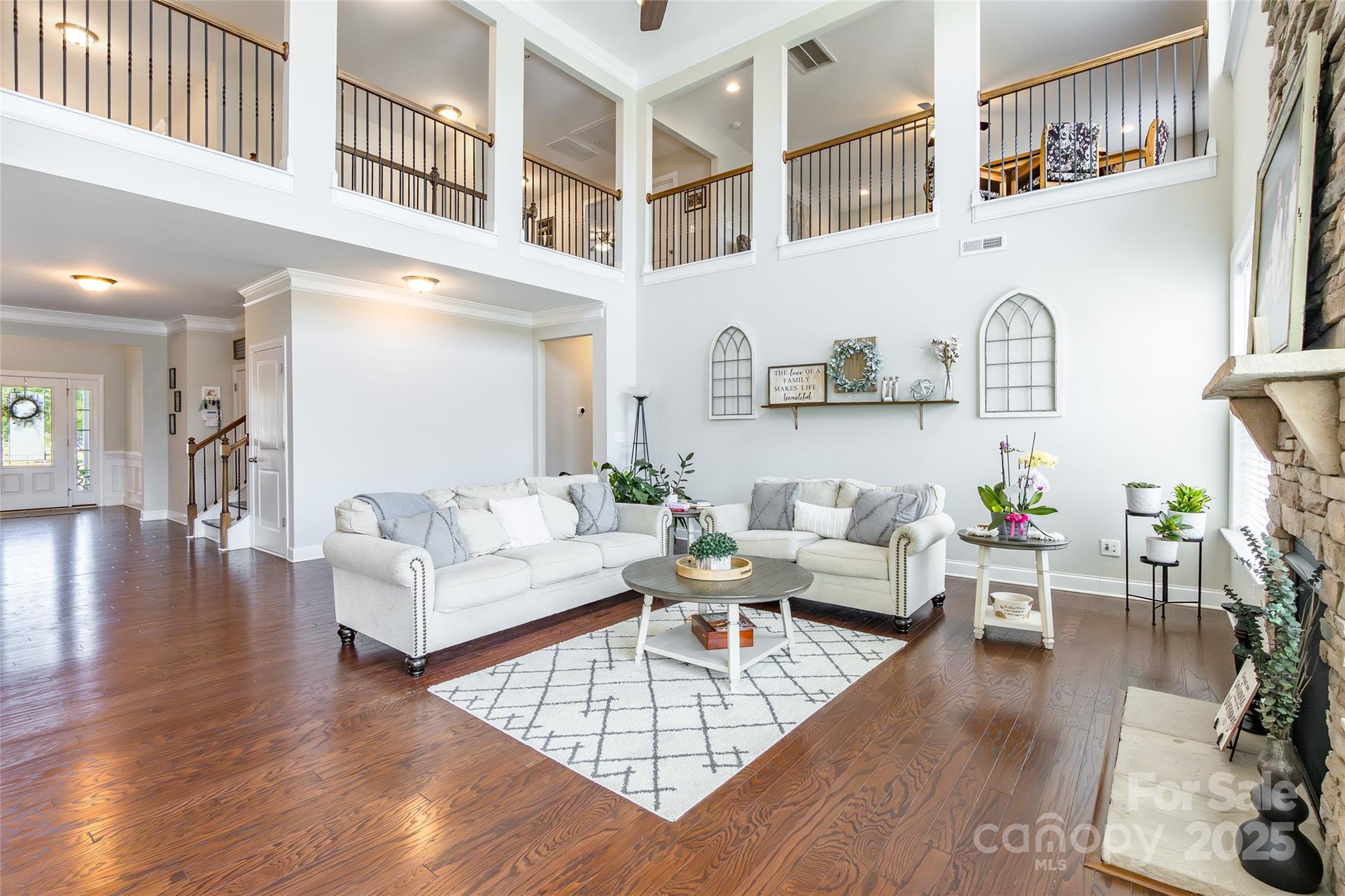 208 Canoe Pole Lane Property Photo 6
