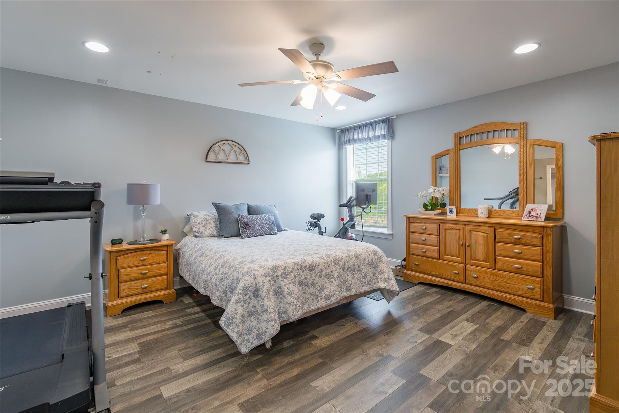 208 Canoe Pole Lane Property Photo 36