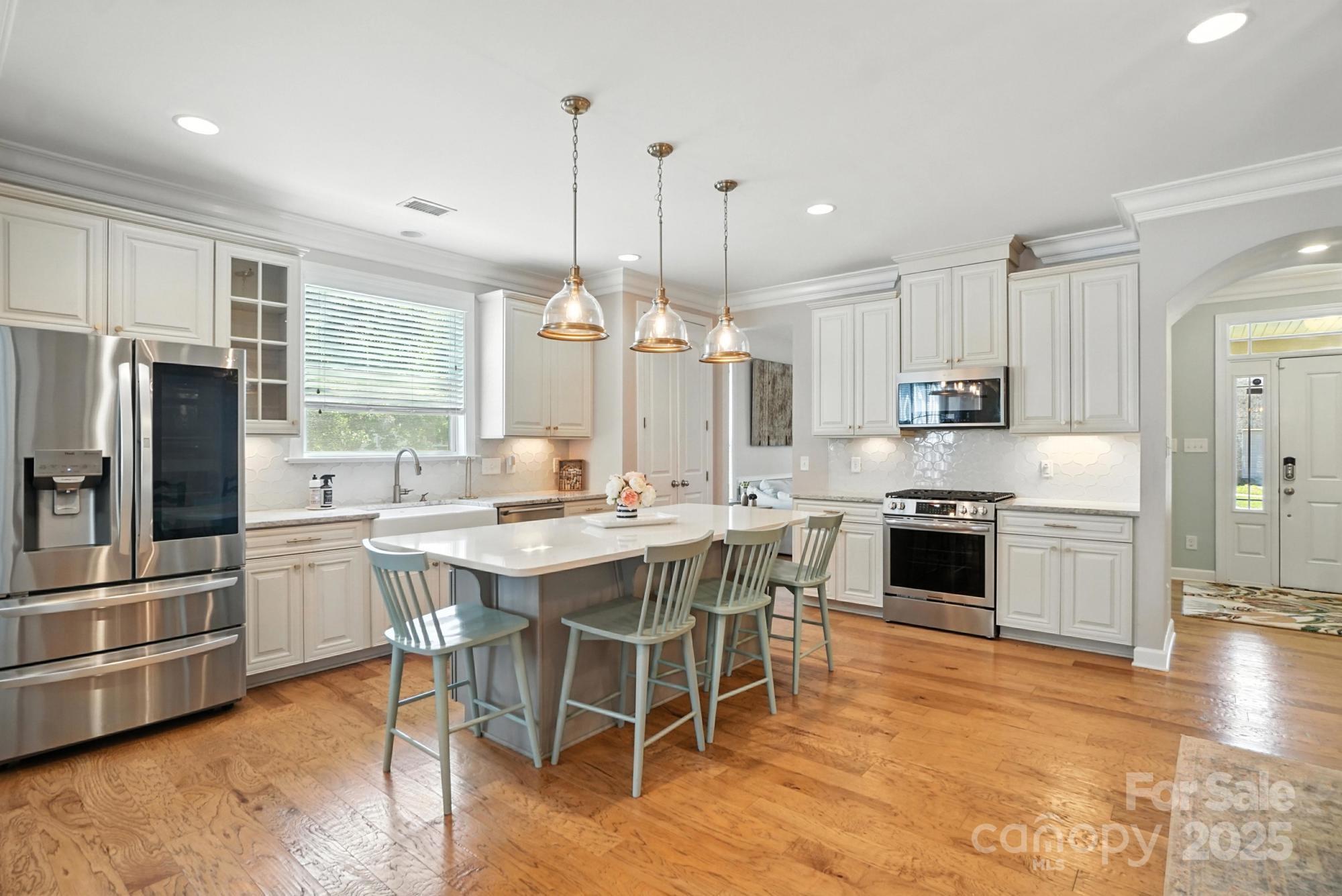 17425 Closest Pin Drive Property Photo 10