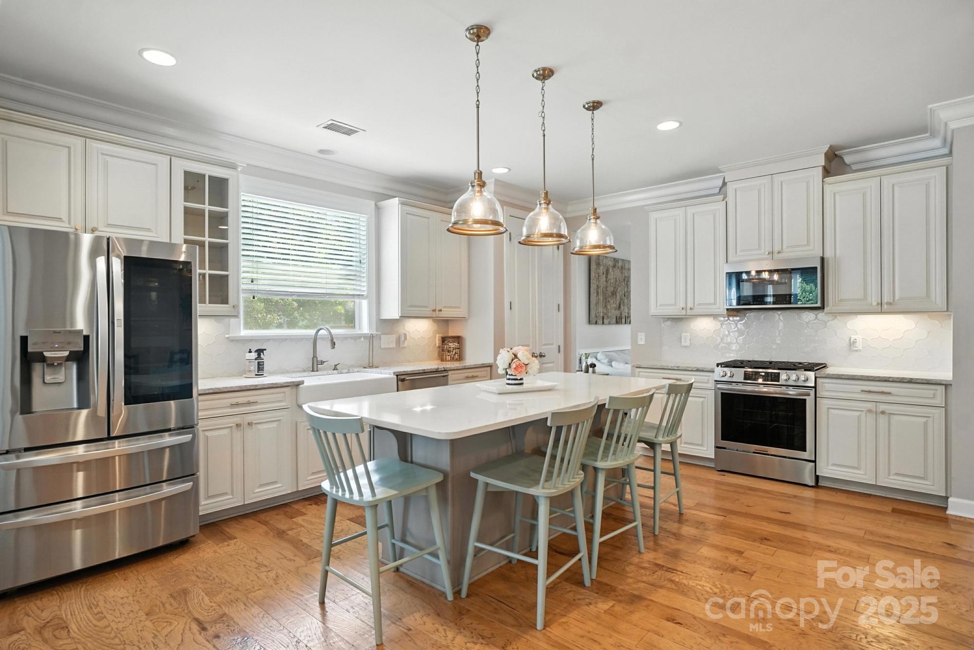 17425 Closest Pin Drive Property Photo 11