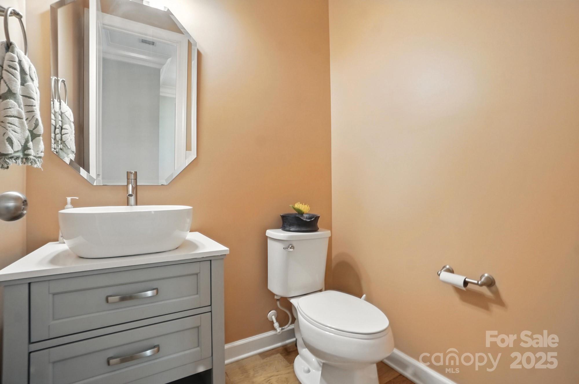 17425 Closest Pin Drive Property Photo 24