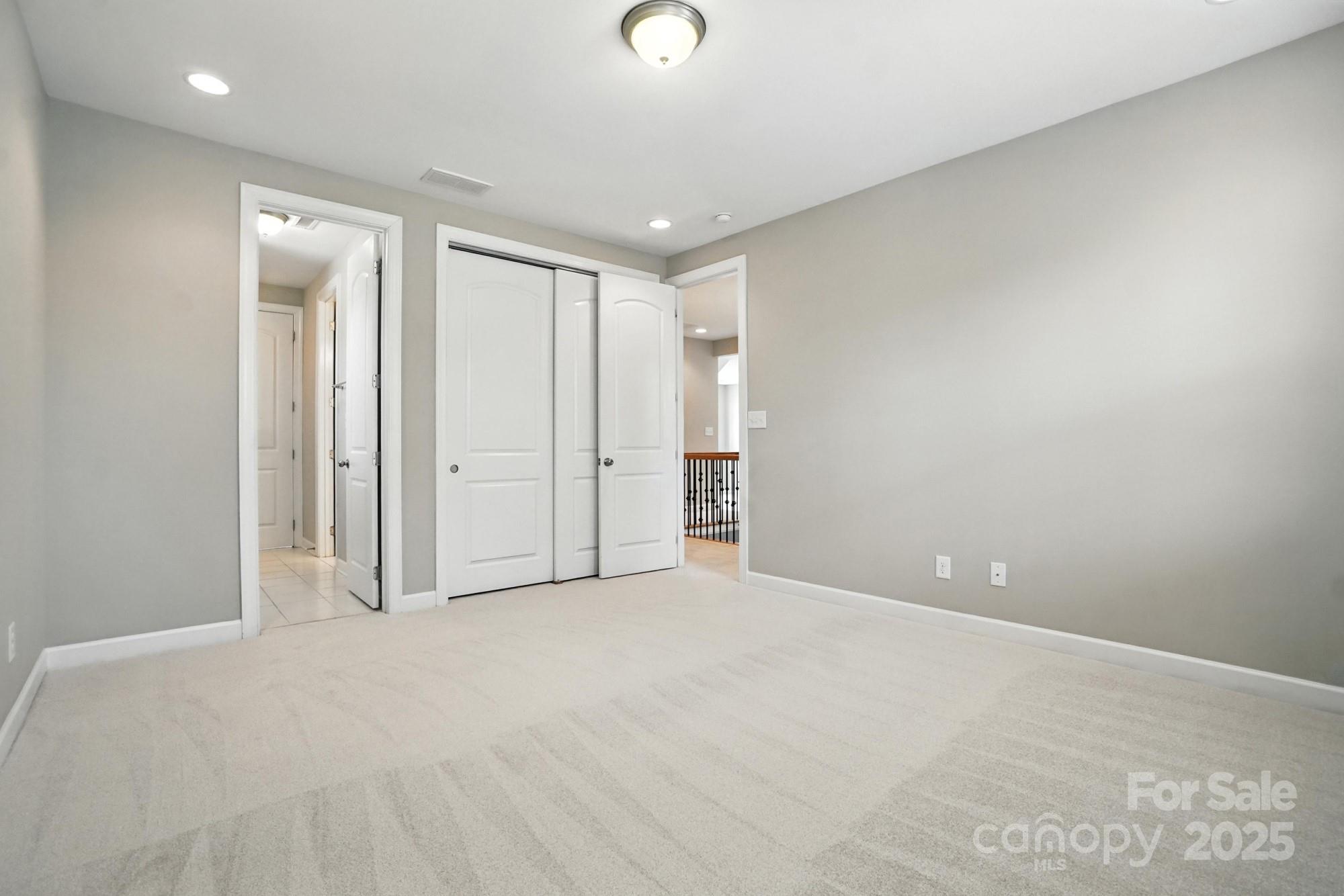 17425 Closest Pin Drive Property Photo 28