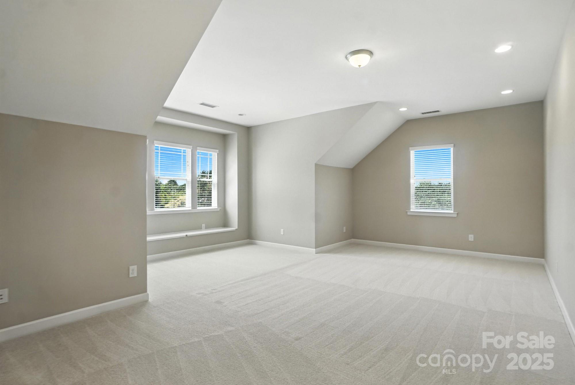 17425 Closest Pin Drive Property Photo 35
