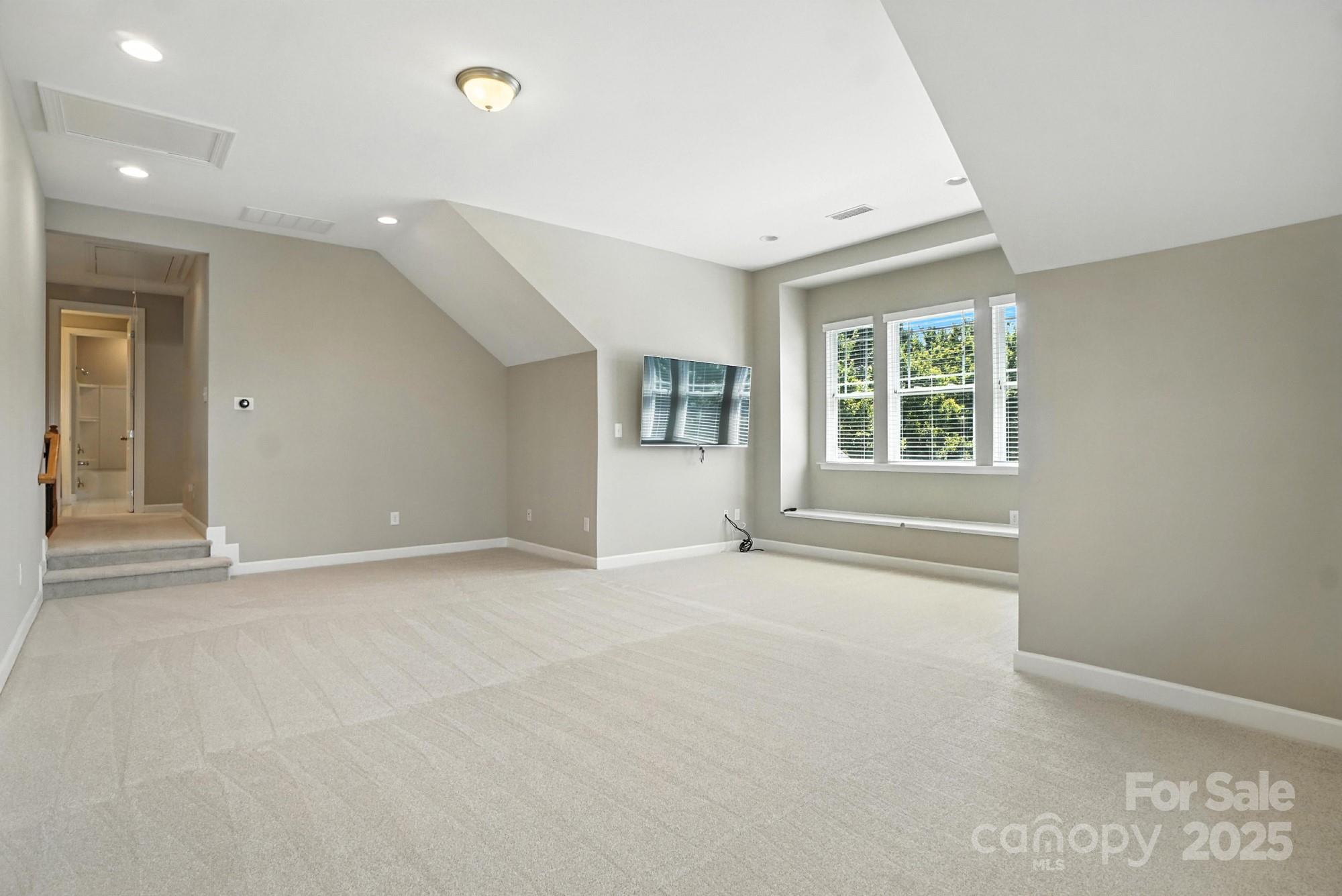 17425 Closest Pin Drive Property Photo 36