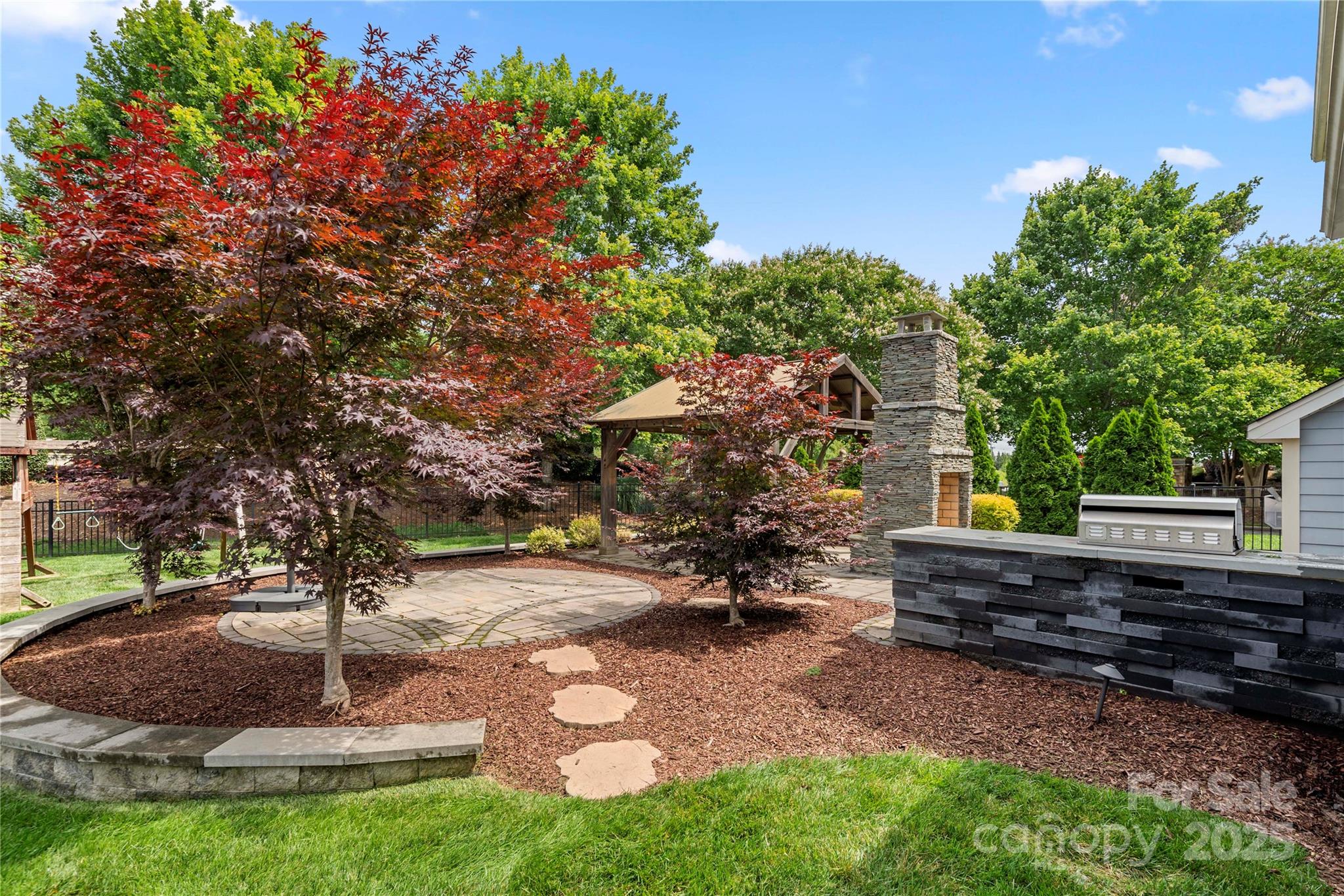 17425 Closest Pin Drive Property Photo 38