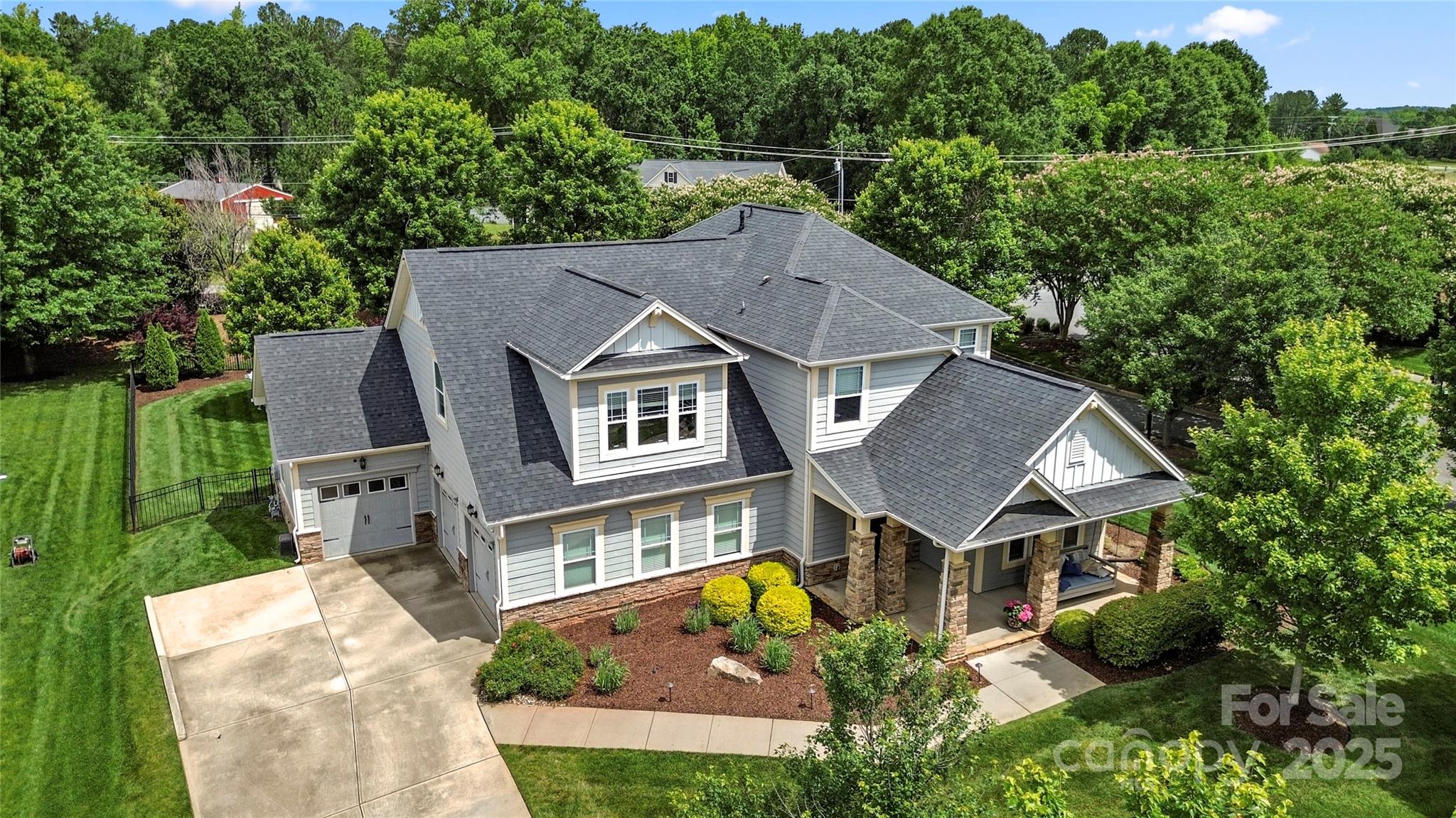 17425 Closest Pin Drive Property Photo 43
