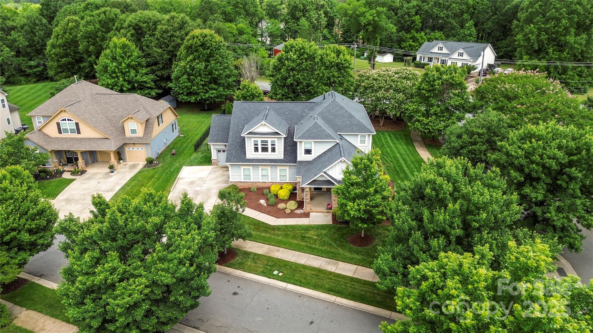 17425 Closest Pin Drive Property Photo 44
