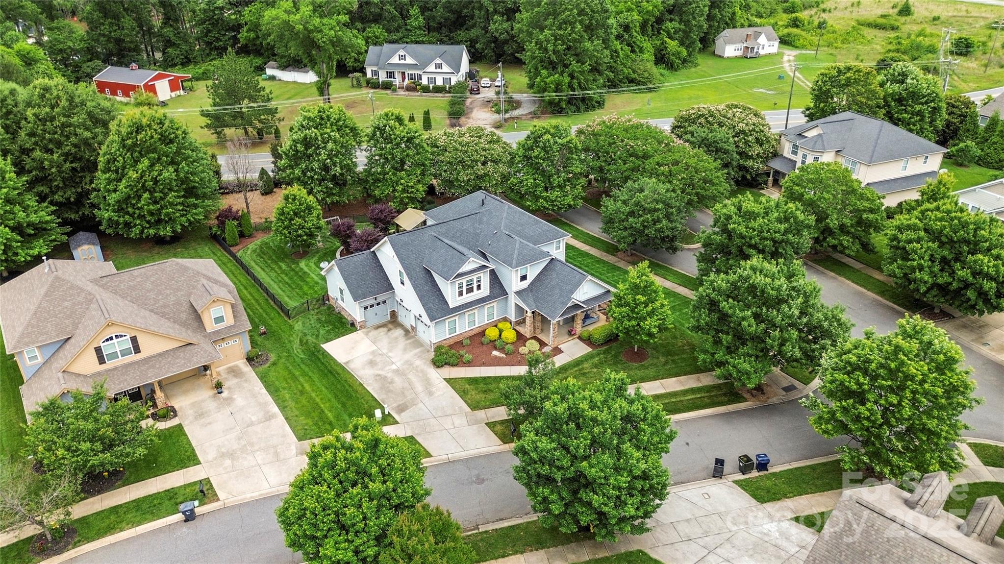 17425 Closest Pin Drive Property Photo 46